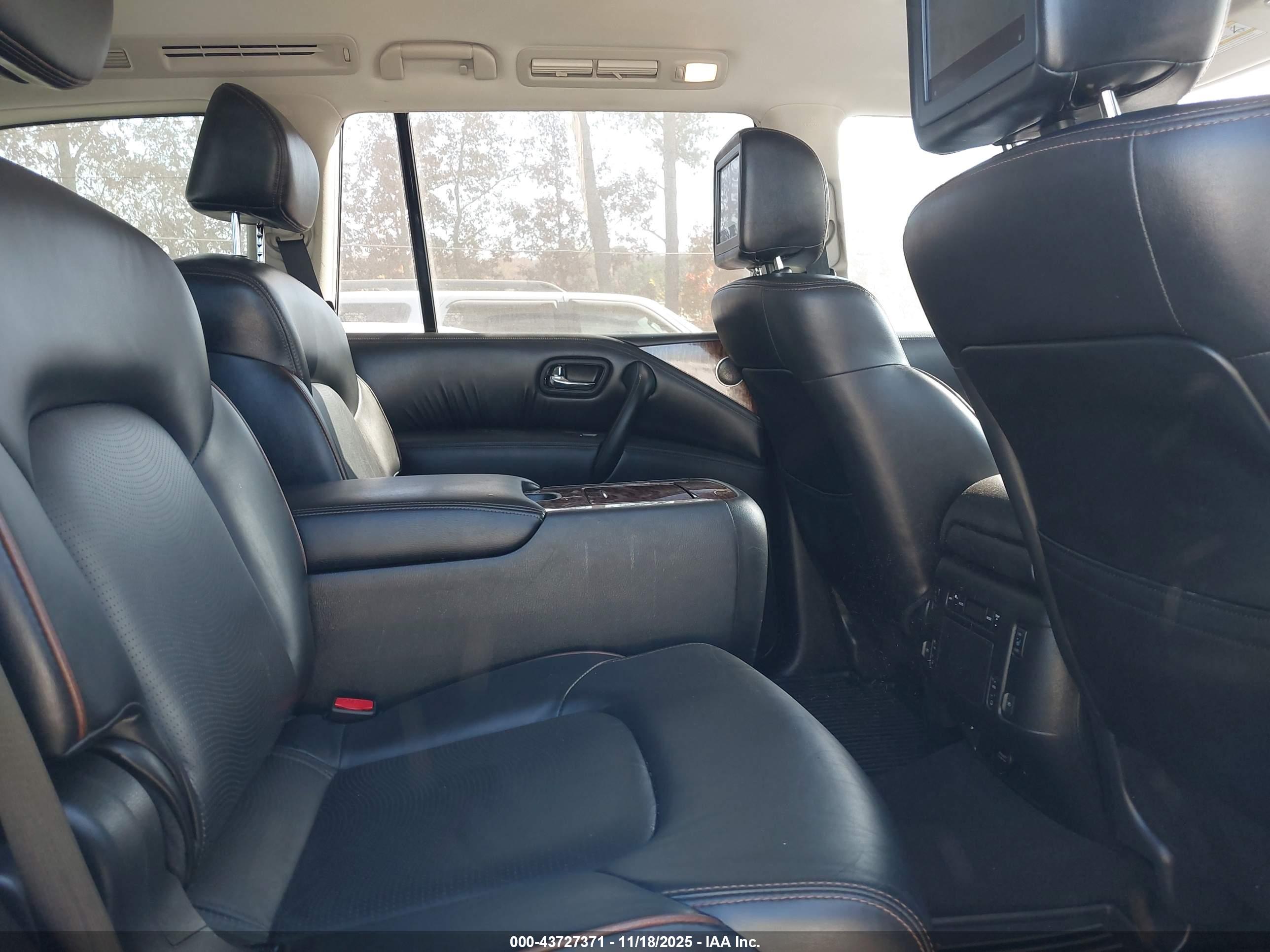NISSAN ARMADA image 8