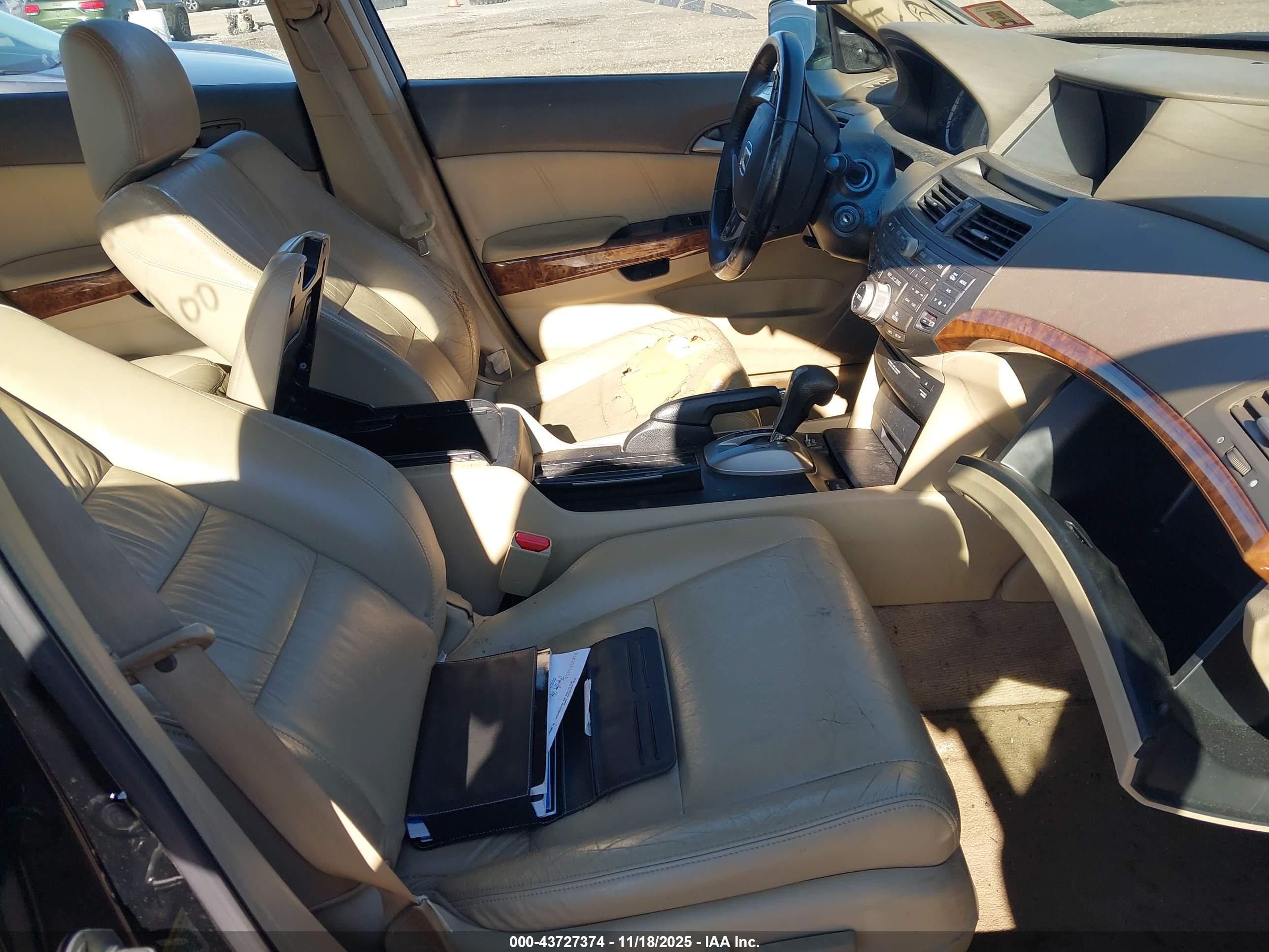 HONDA ACCORD image 5