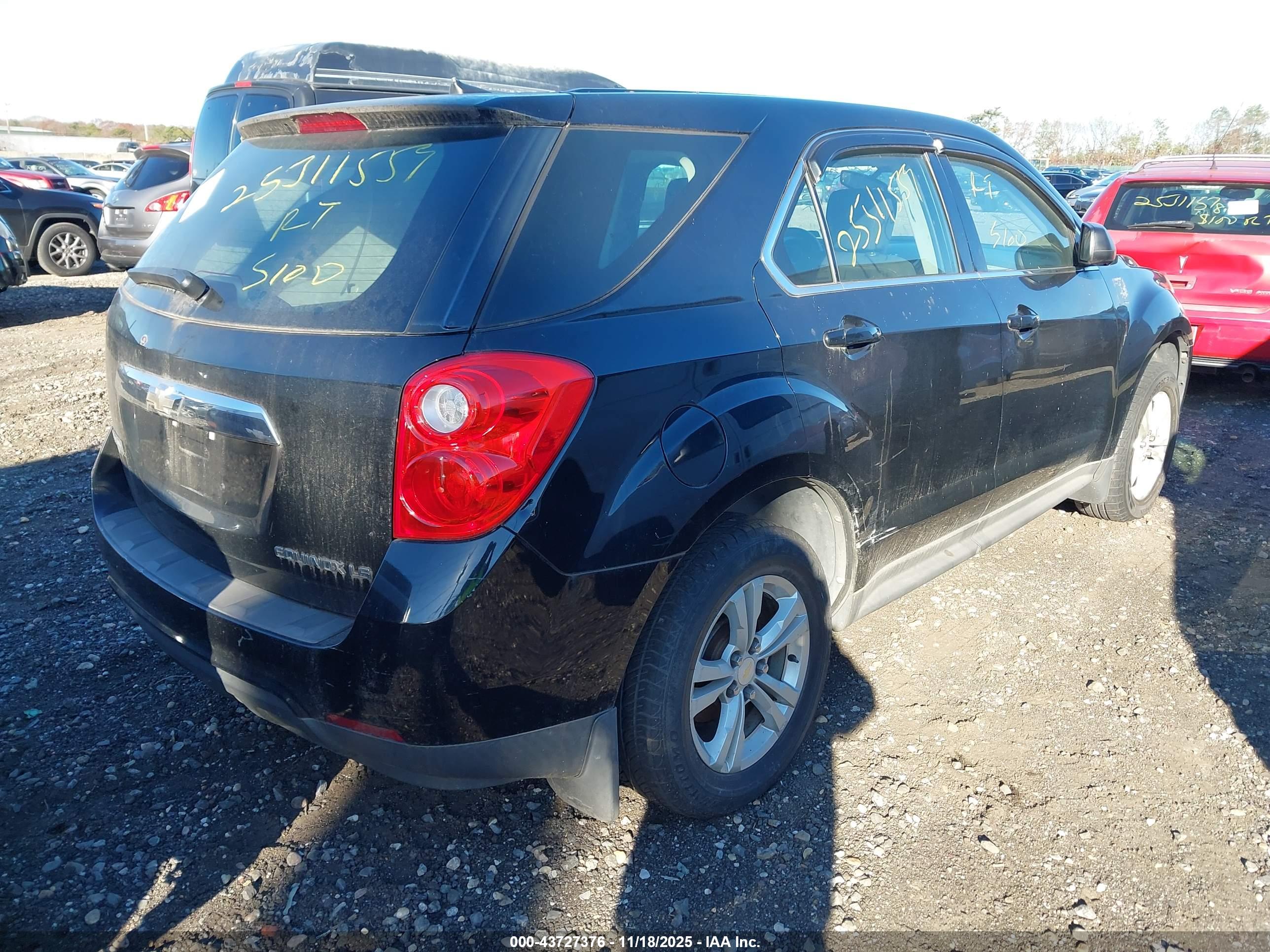 CHEVROLET EQUINOX image 4
