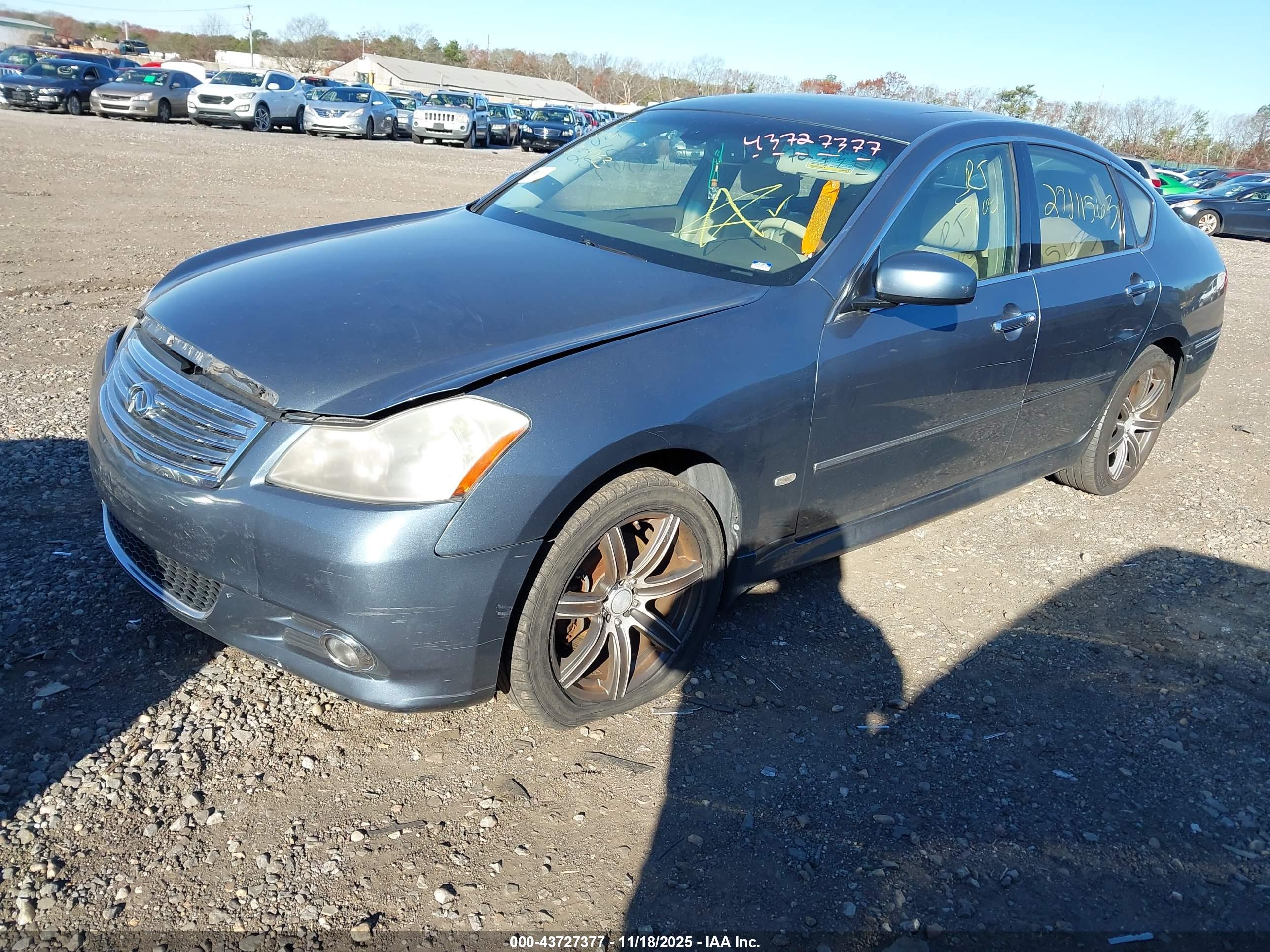 INFINITI M35X image 2