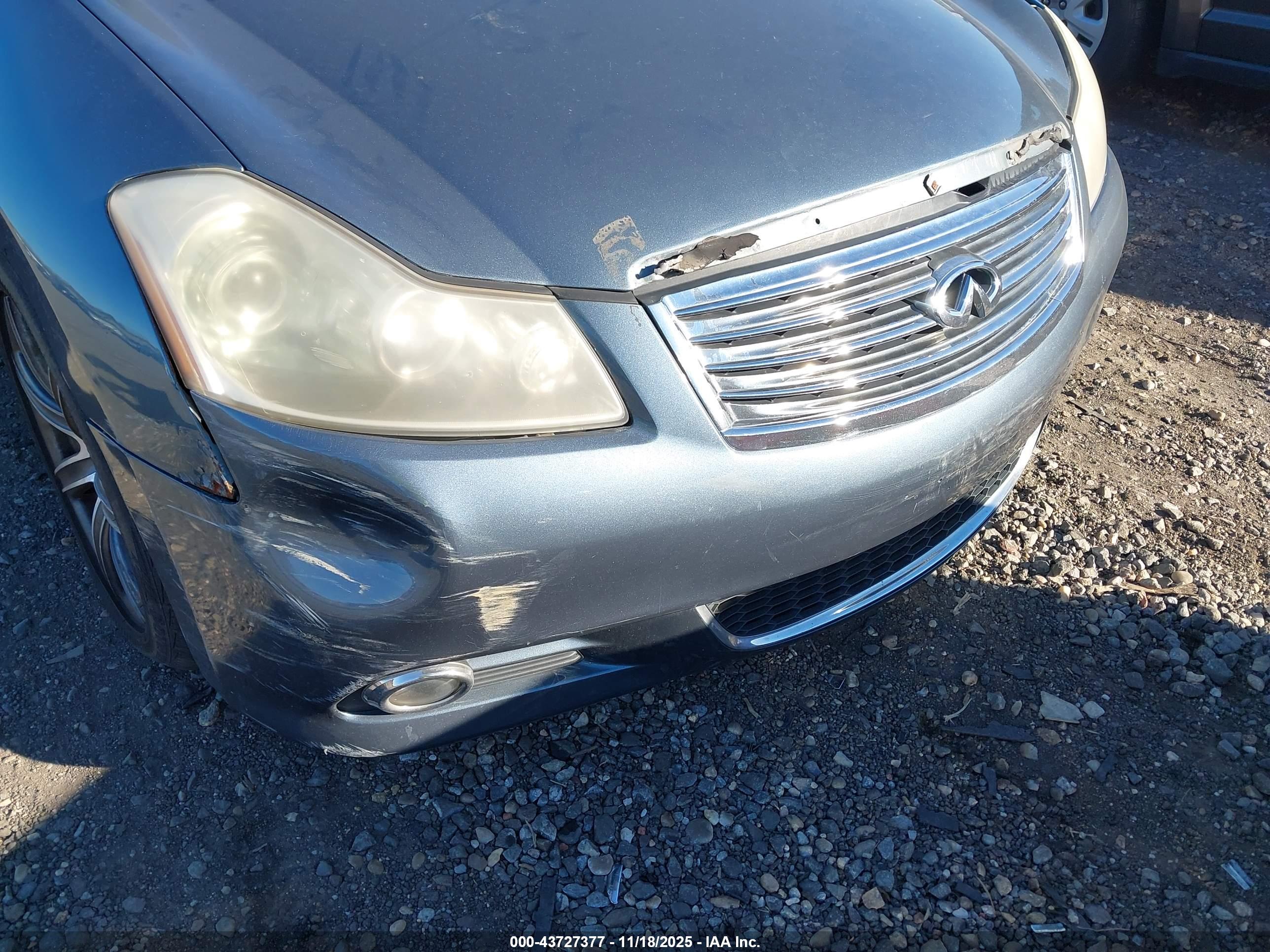 INFINITI M35X image 6