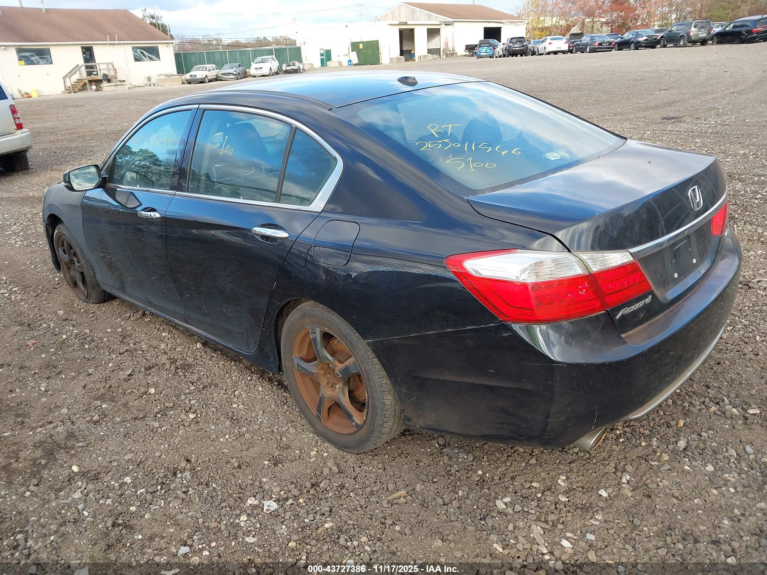 HONDA ACCORD image 3
