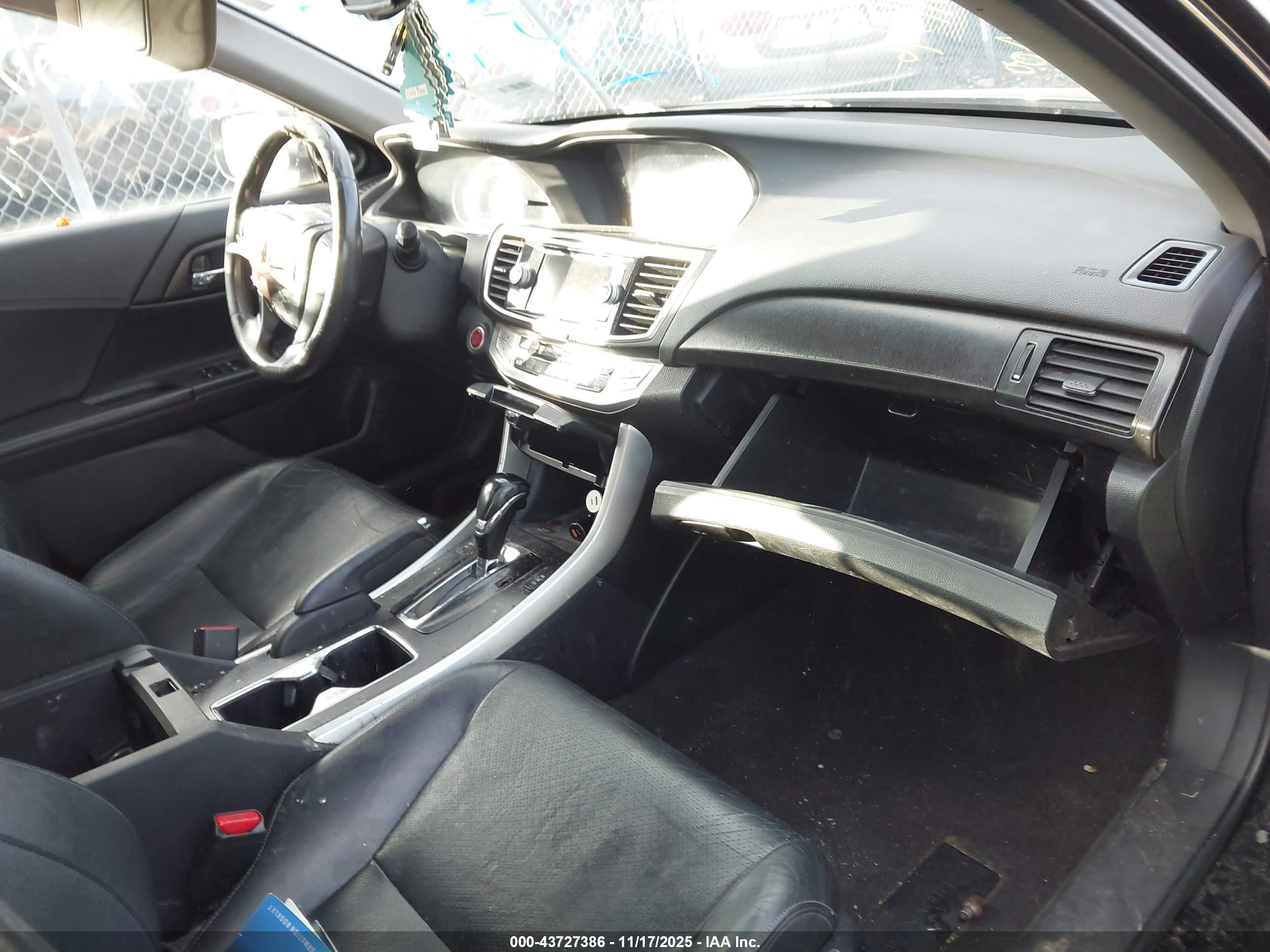 HONDA ACCORD image 5