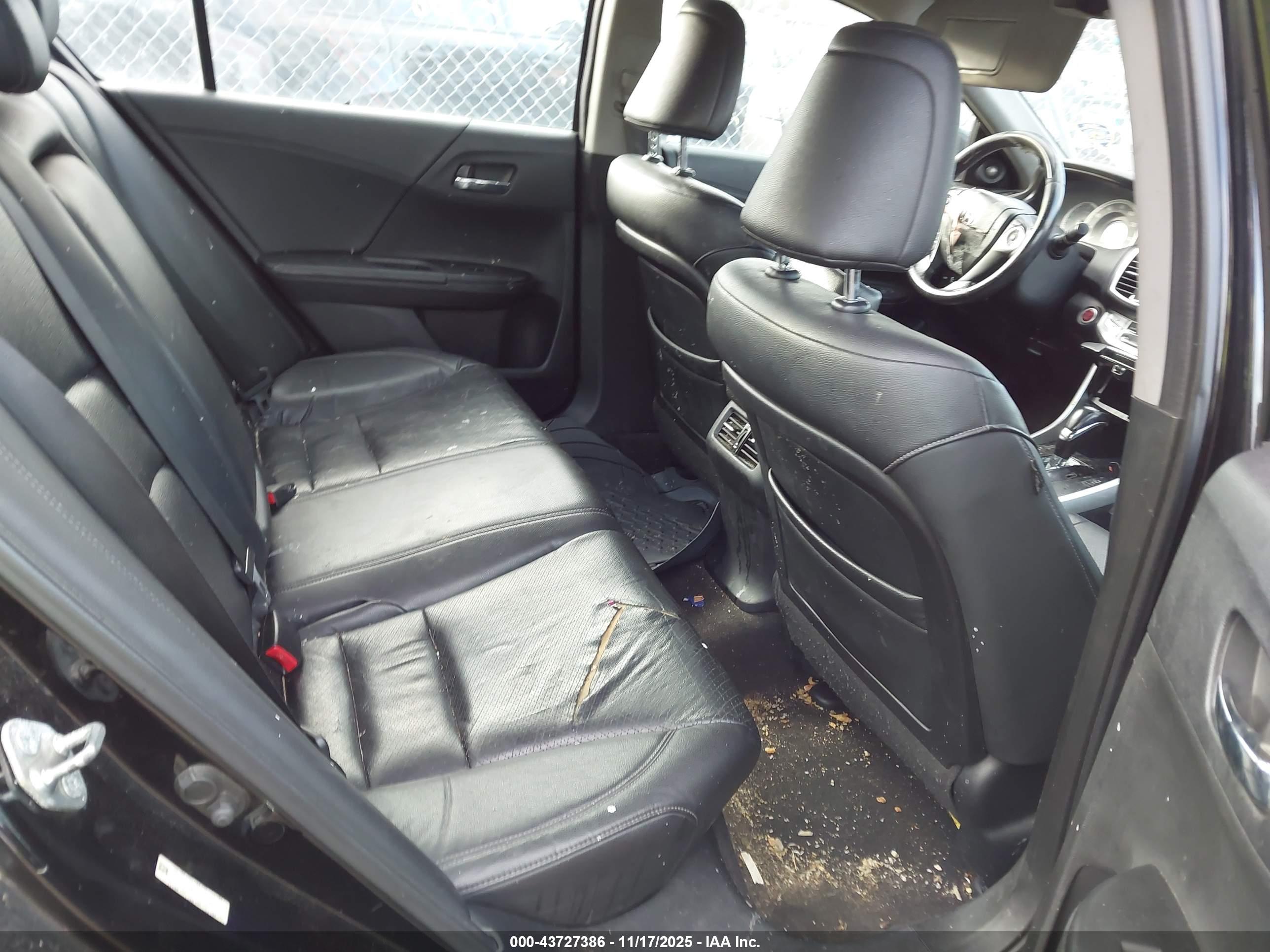 HONDA ACCORD image 8