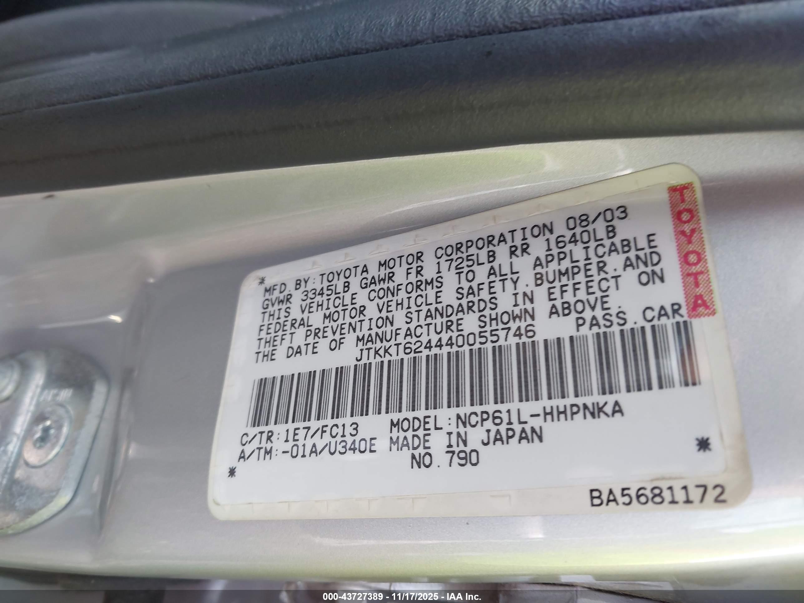 SCION XA image 9