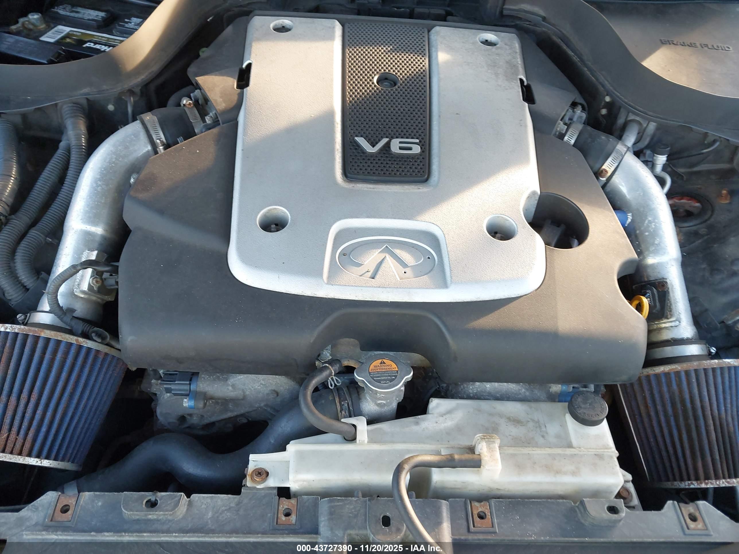 INFINITI G25 image 10