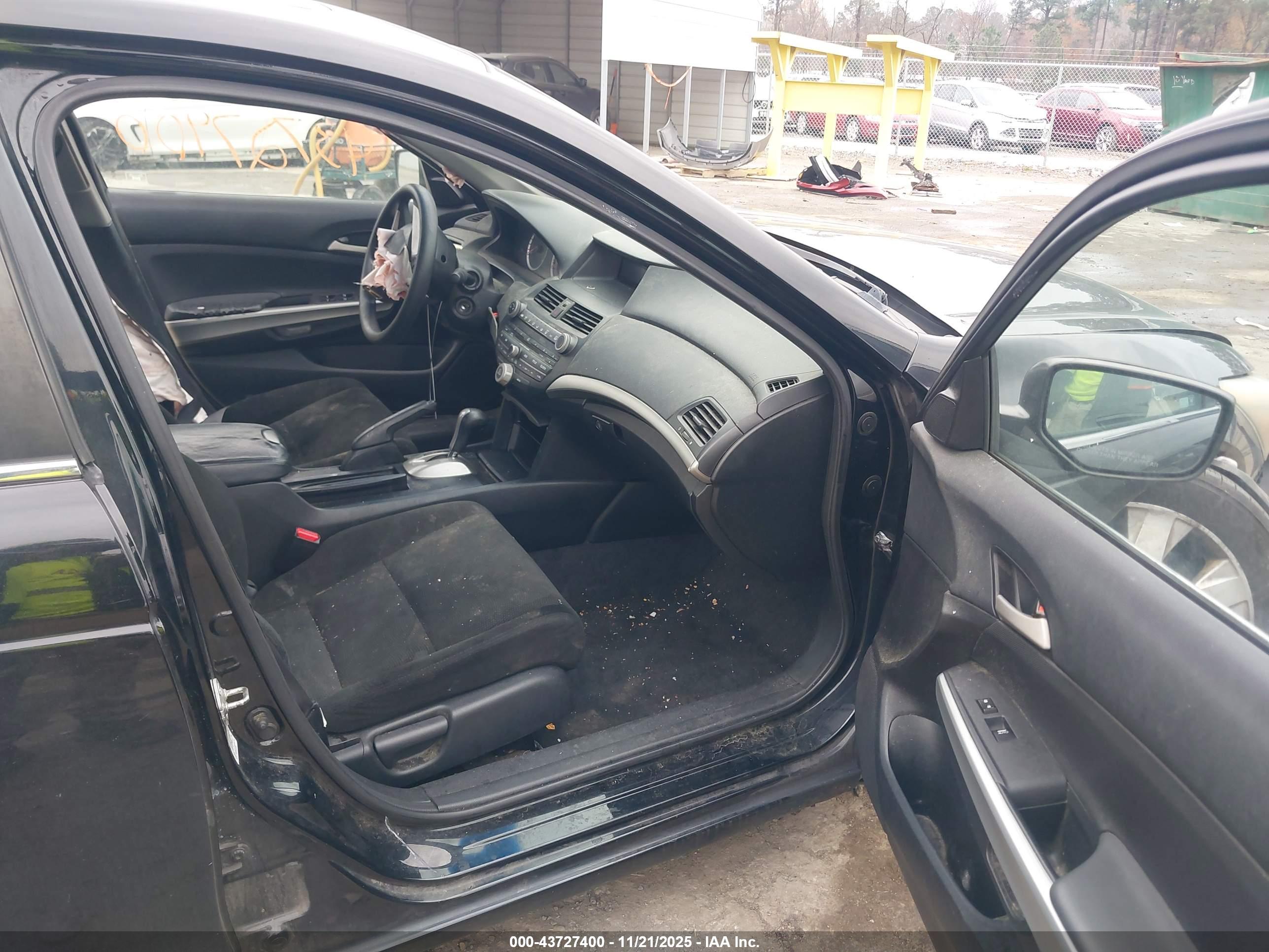 HONDA ACCORD image 5