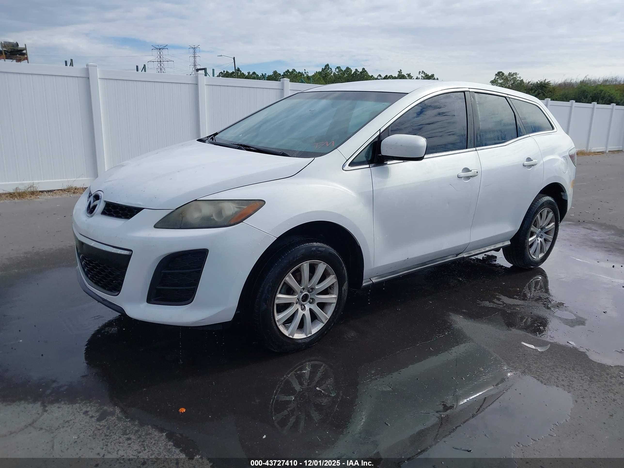 MAZDA CX-7 image 2