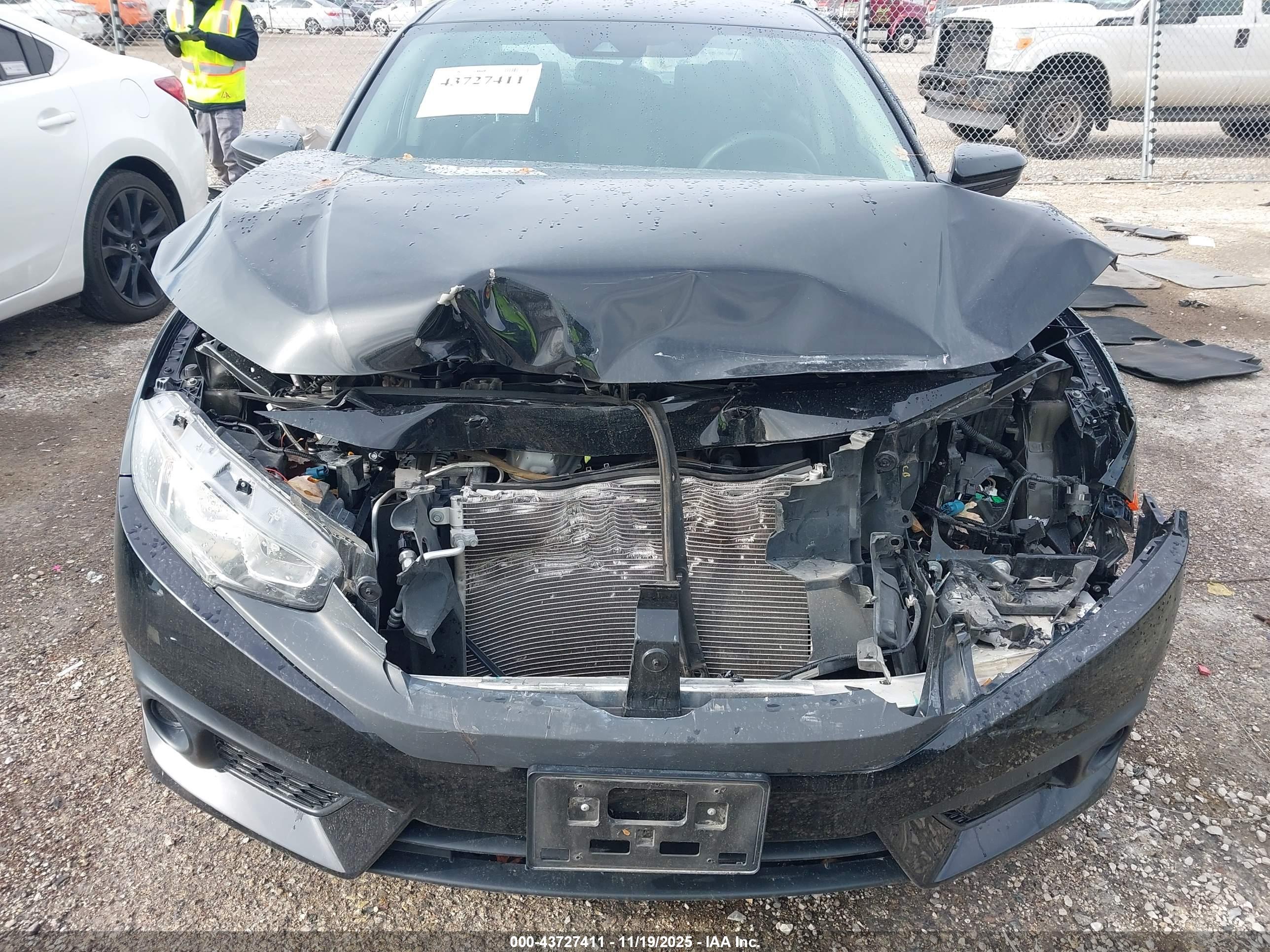 HONDA CIVIC image 6