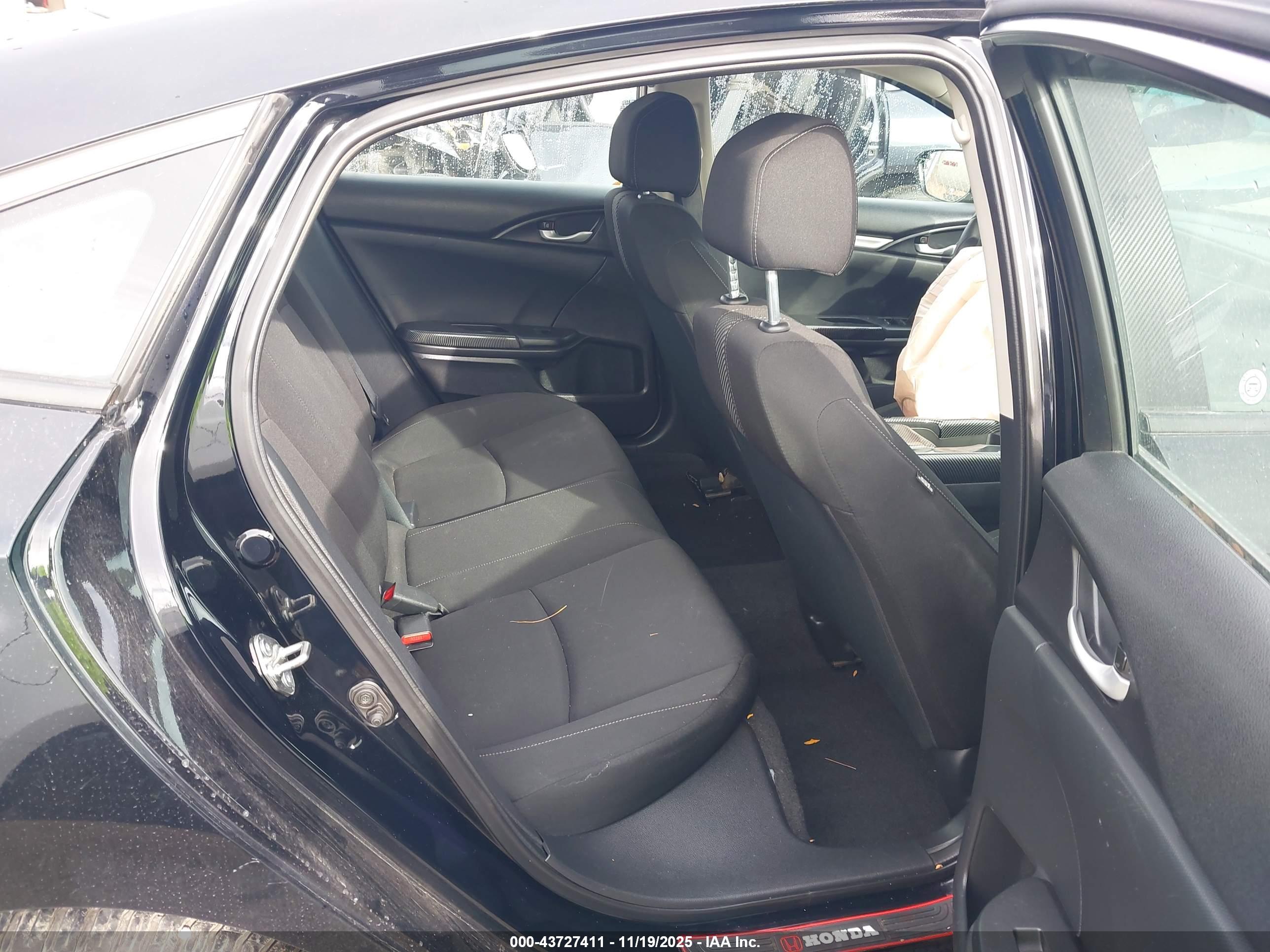 HONDA CIVIC image 8