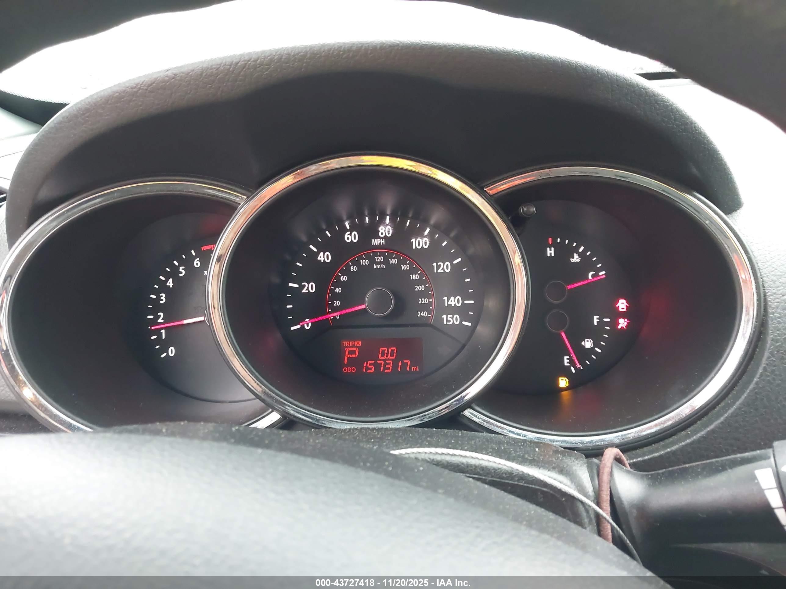 KIA SORENTO image 7