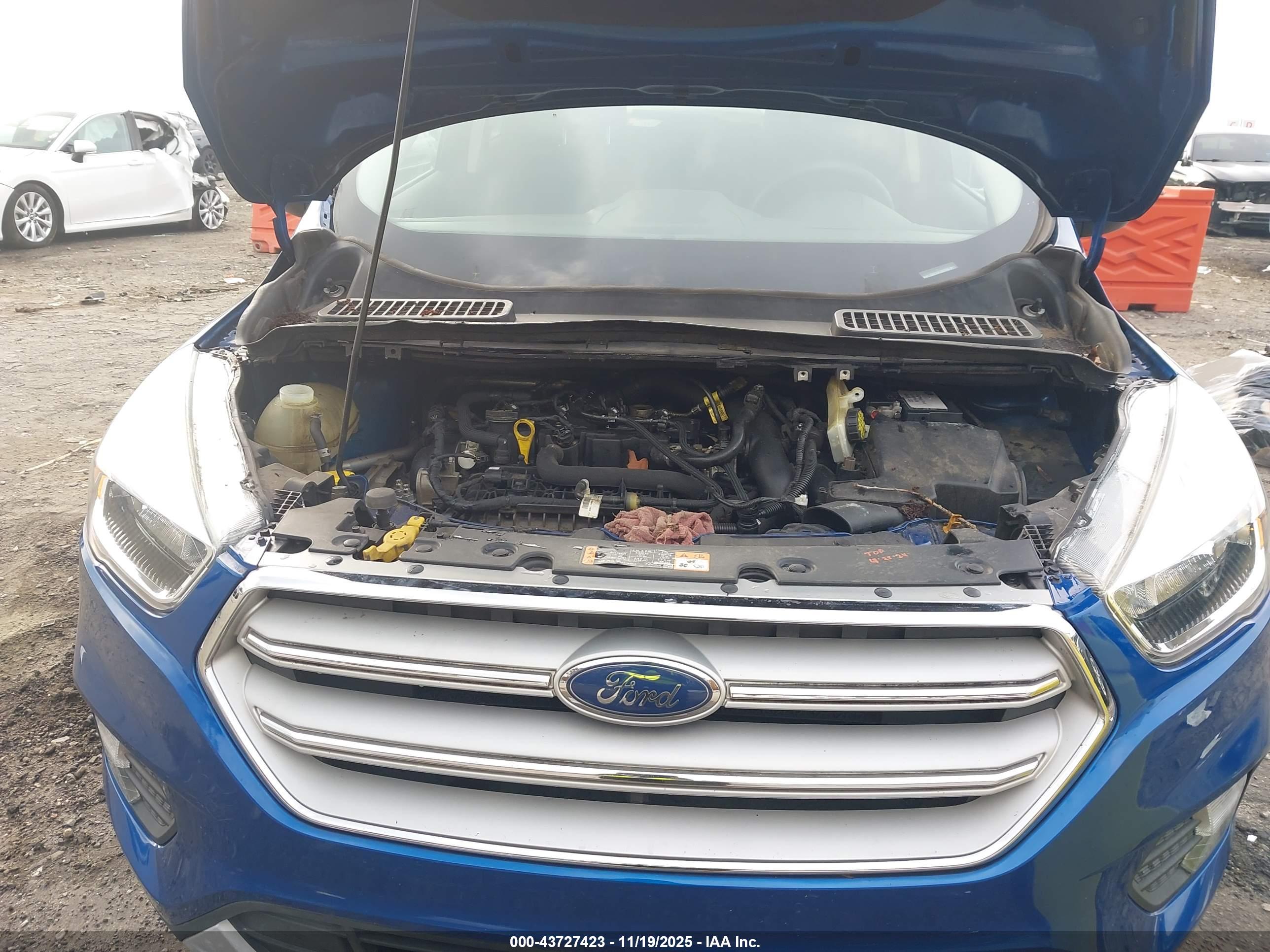 FORD ESCAPE image 10