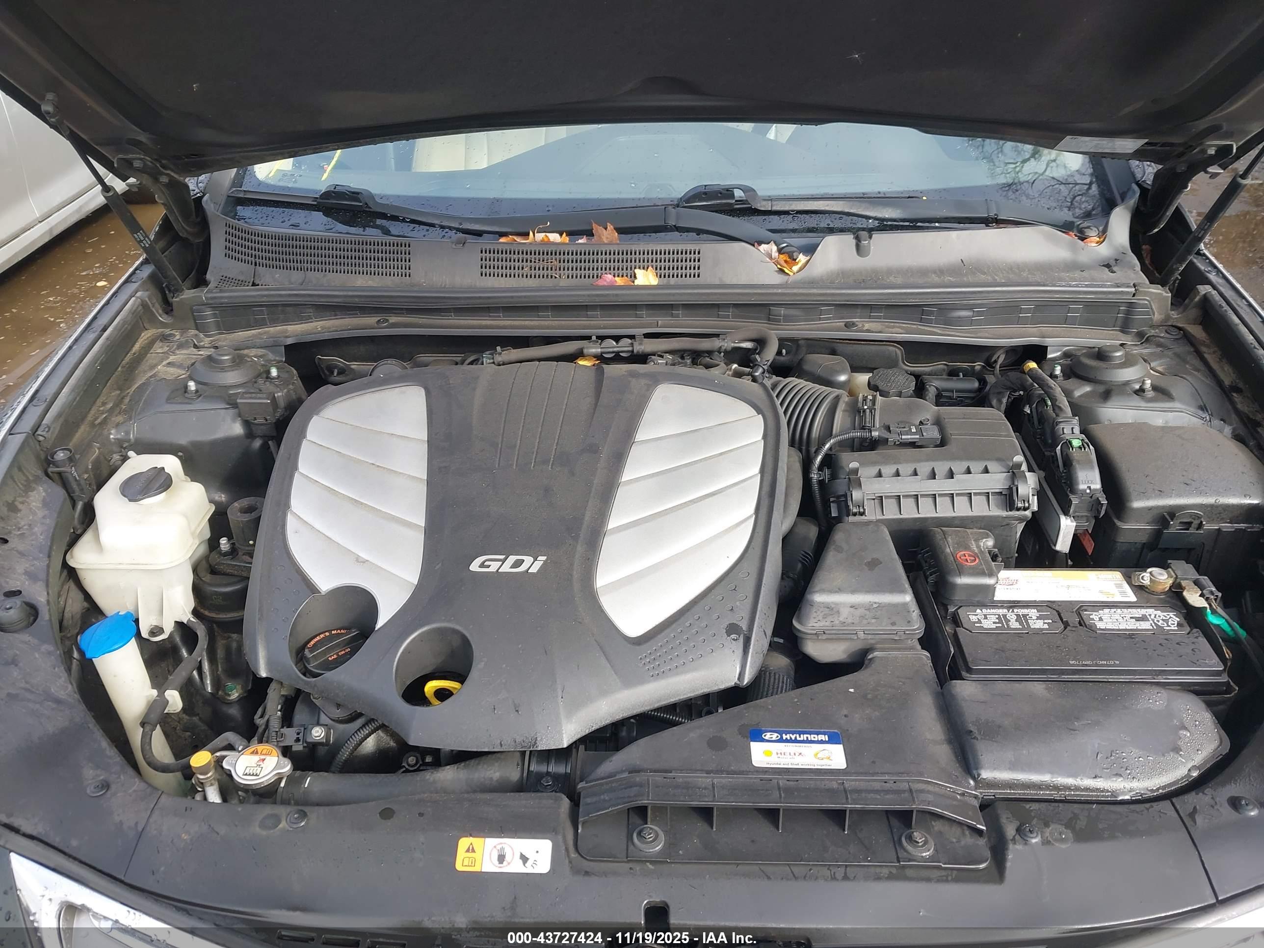 HYUNDAI AZERA image 10