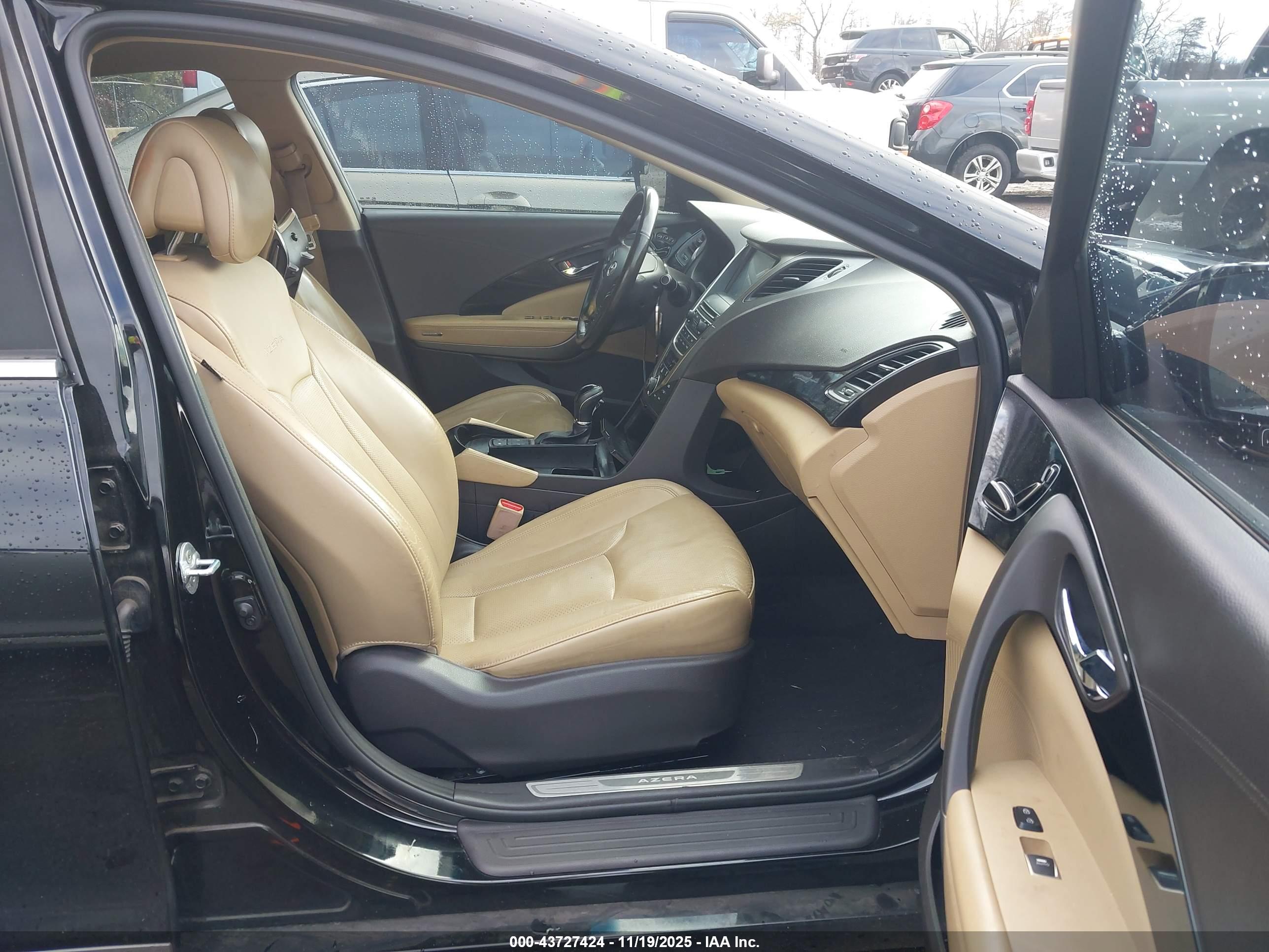 HYUNDAI AZERA image 5
