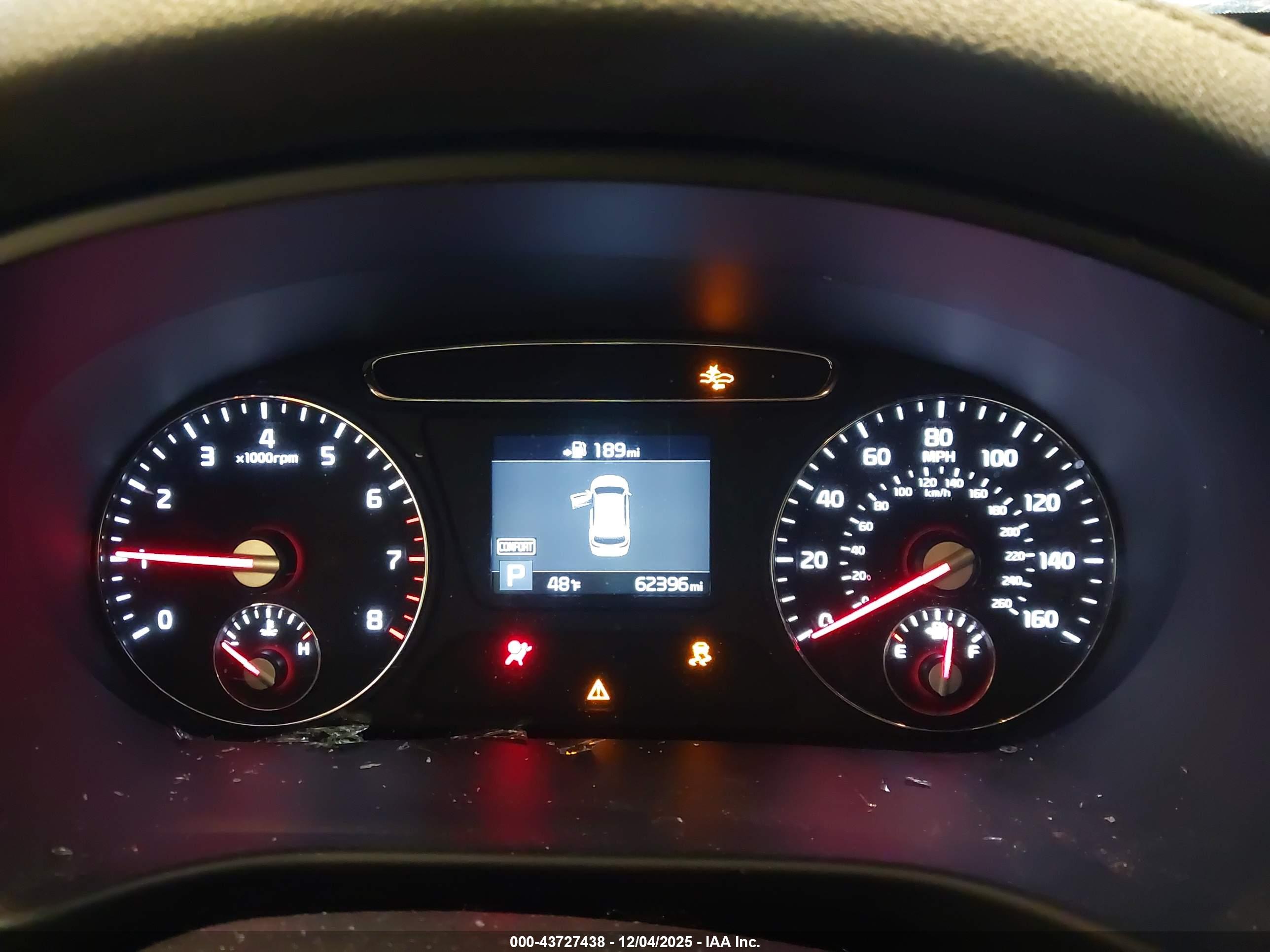 KIA SORENTO image 7