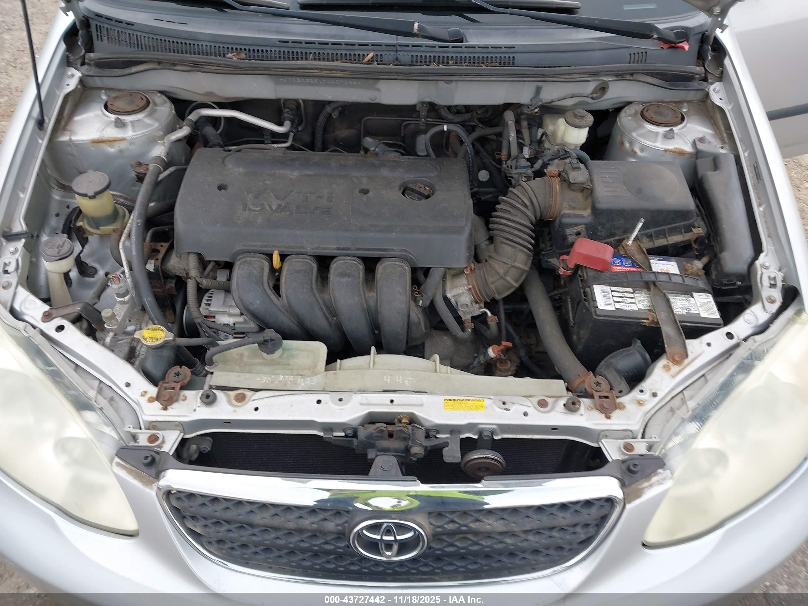TOYOTA COROLLA image 10