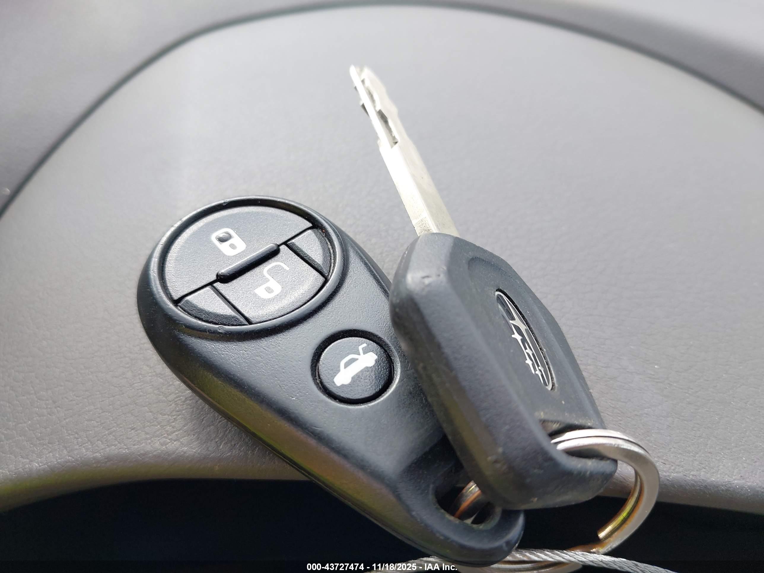 SUBARU FORESTER image 11