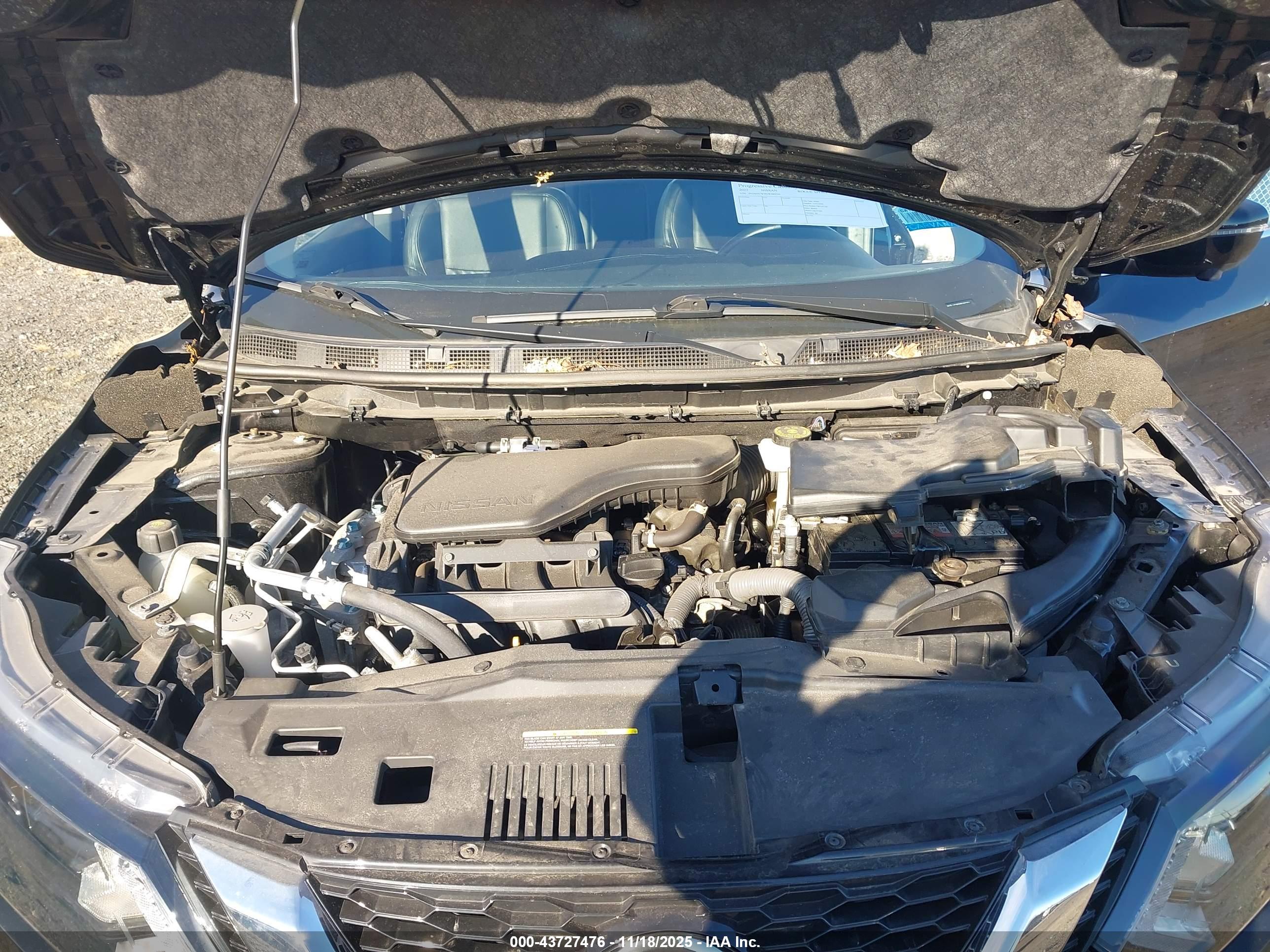 NISSAN ROGUE image 10