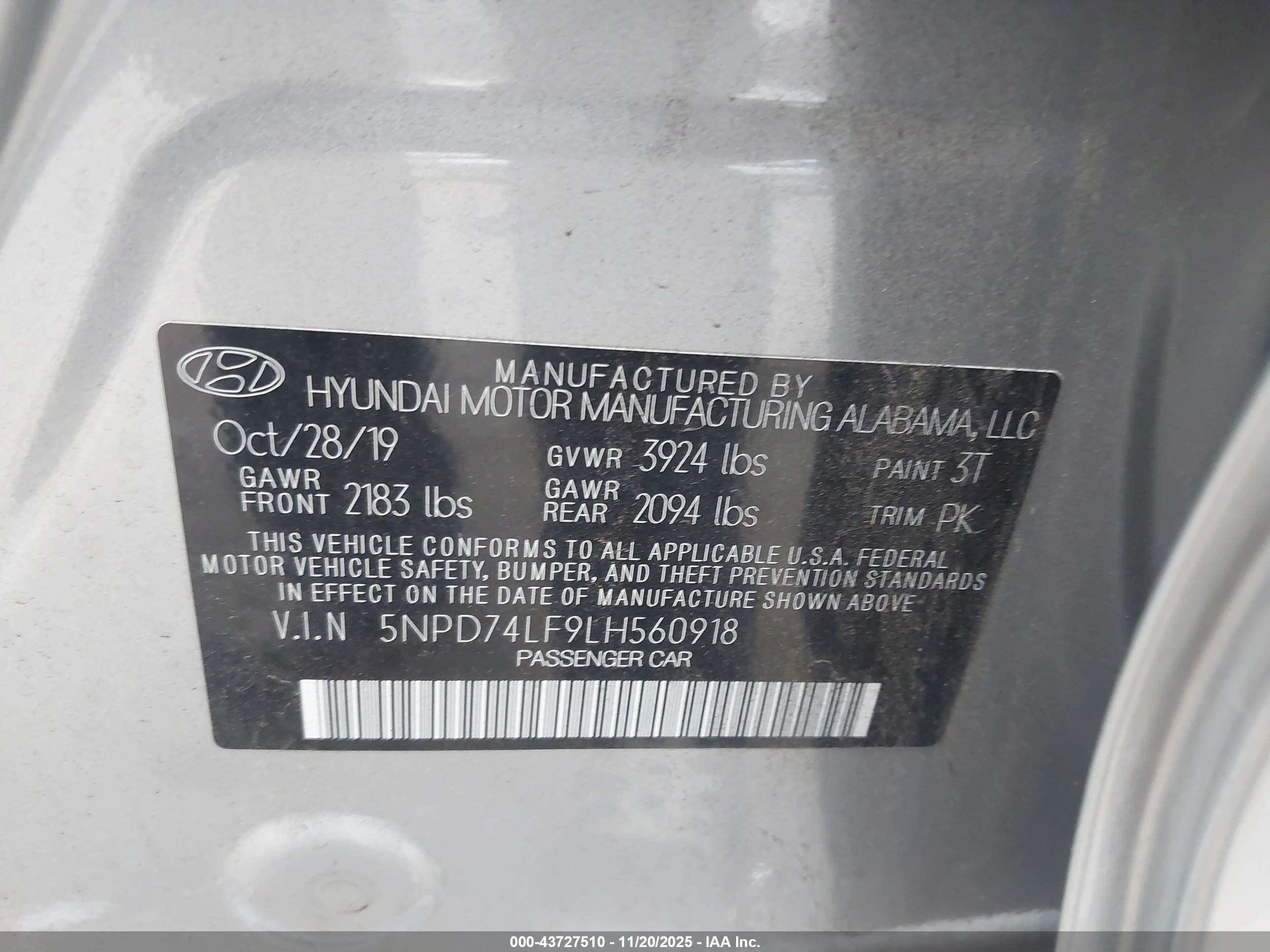HYUNDAI ELANTRA image 9