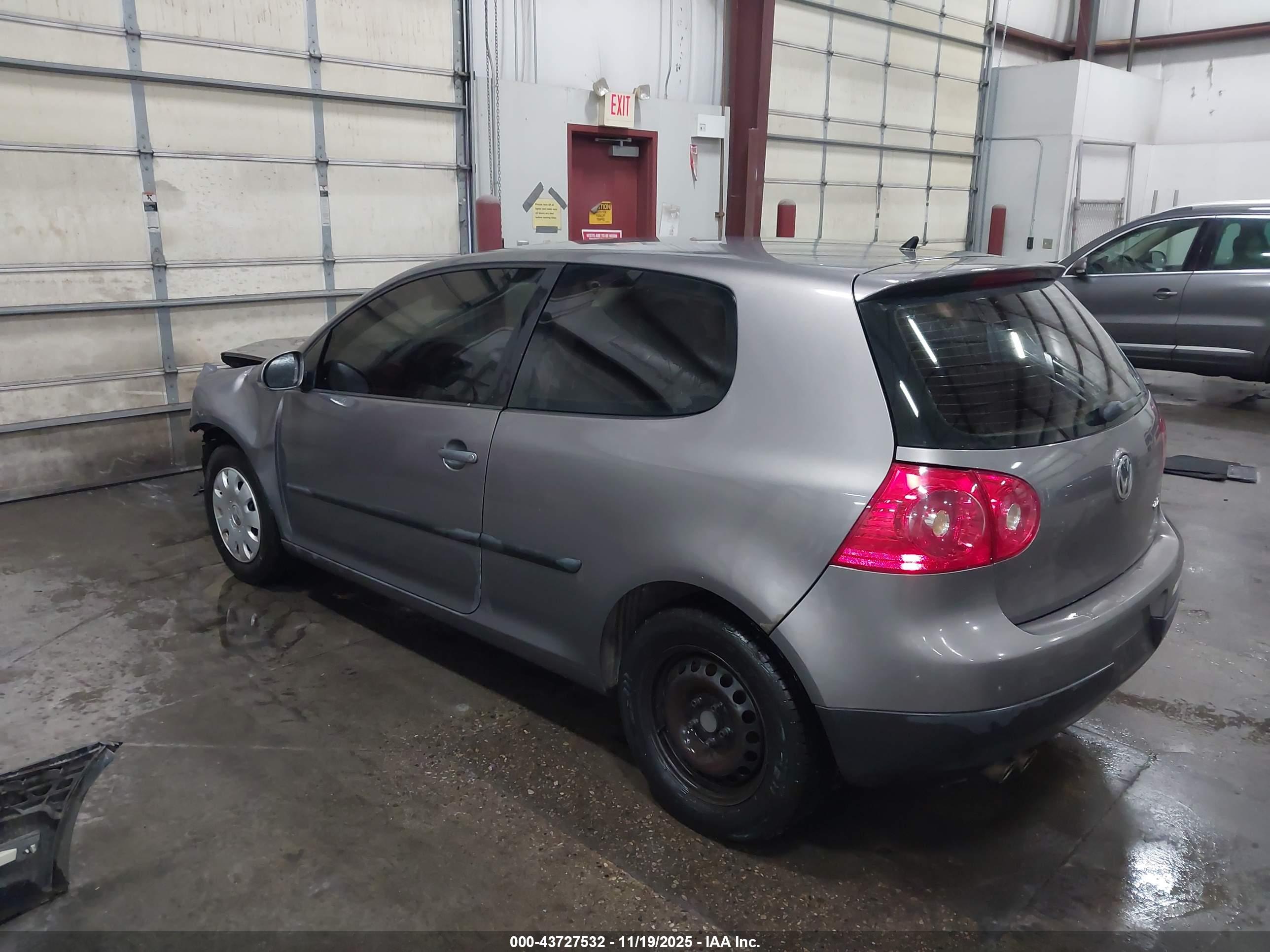 VOLKSWAGEN RABBIT image 3