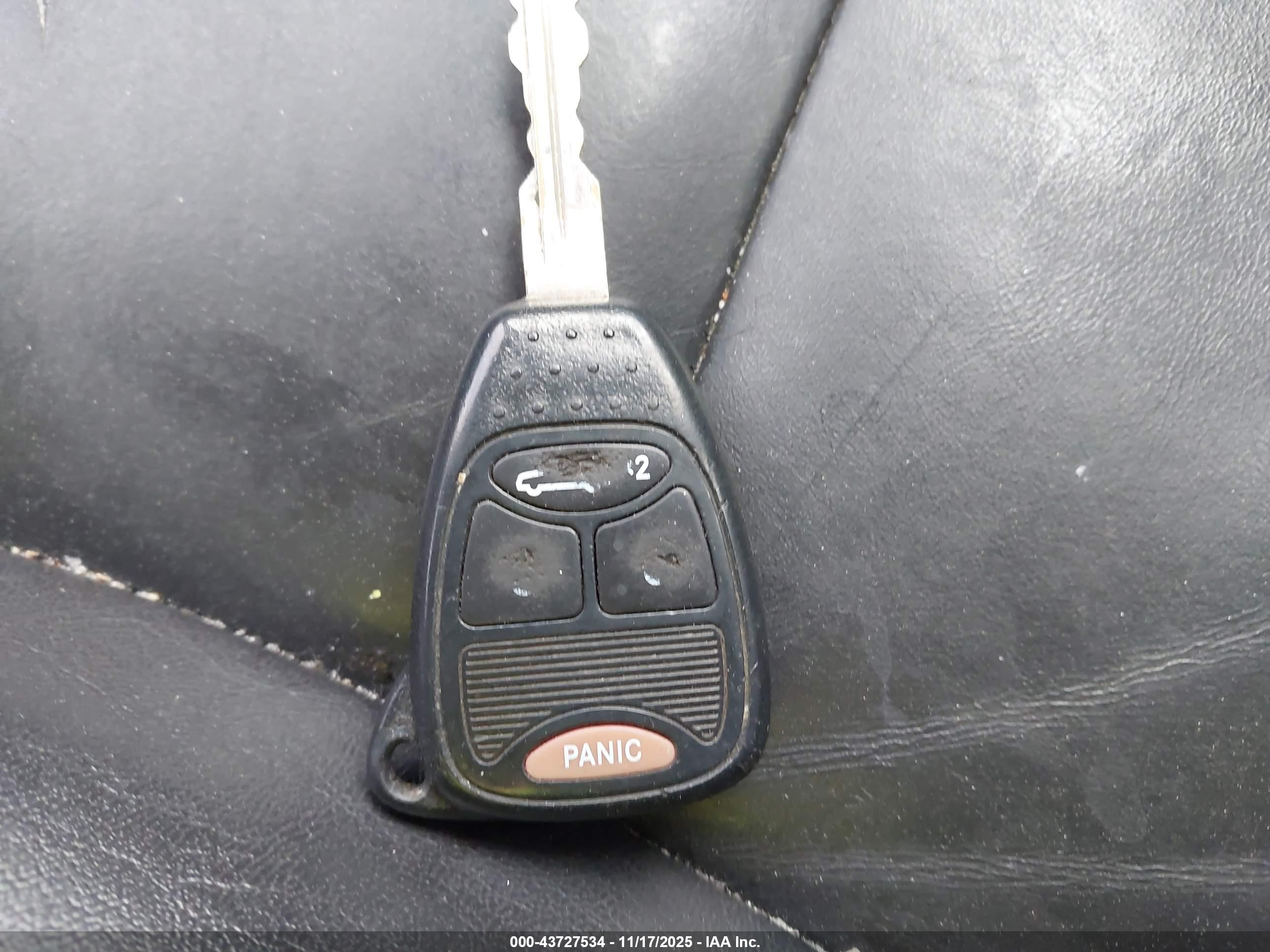 CHRYSLER SEBRING image 11