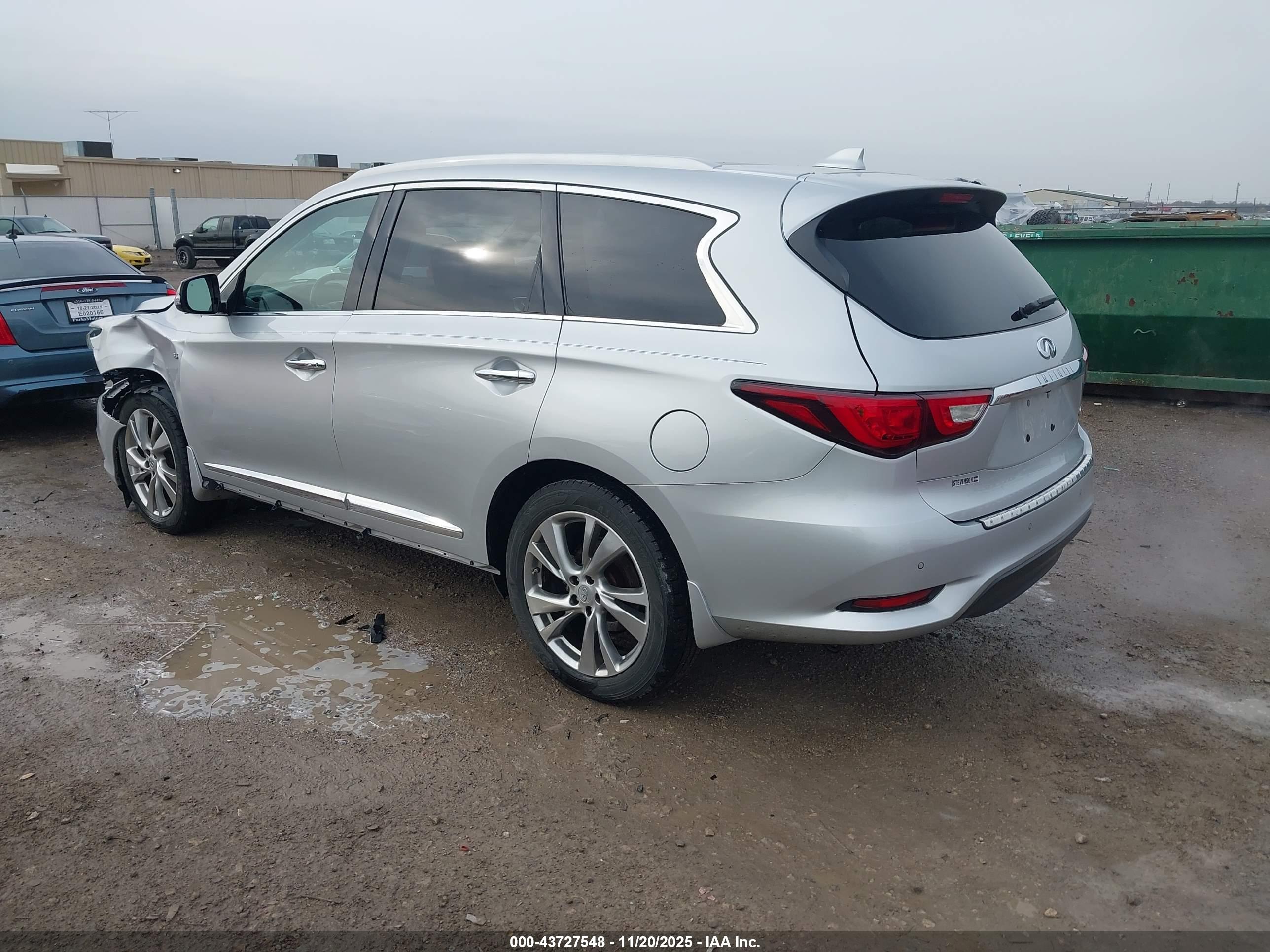 INFINITI QX60 image 3