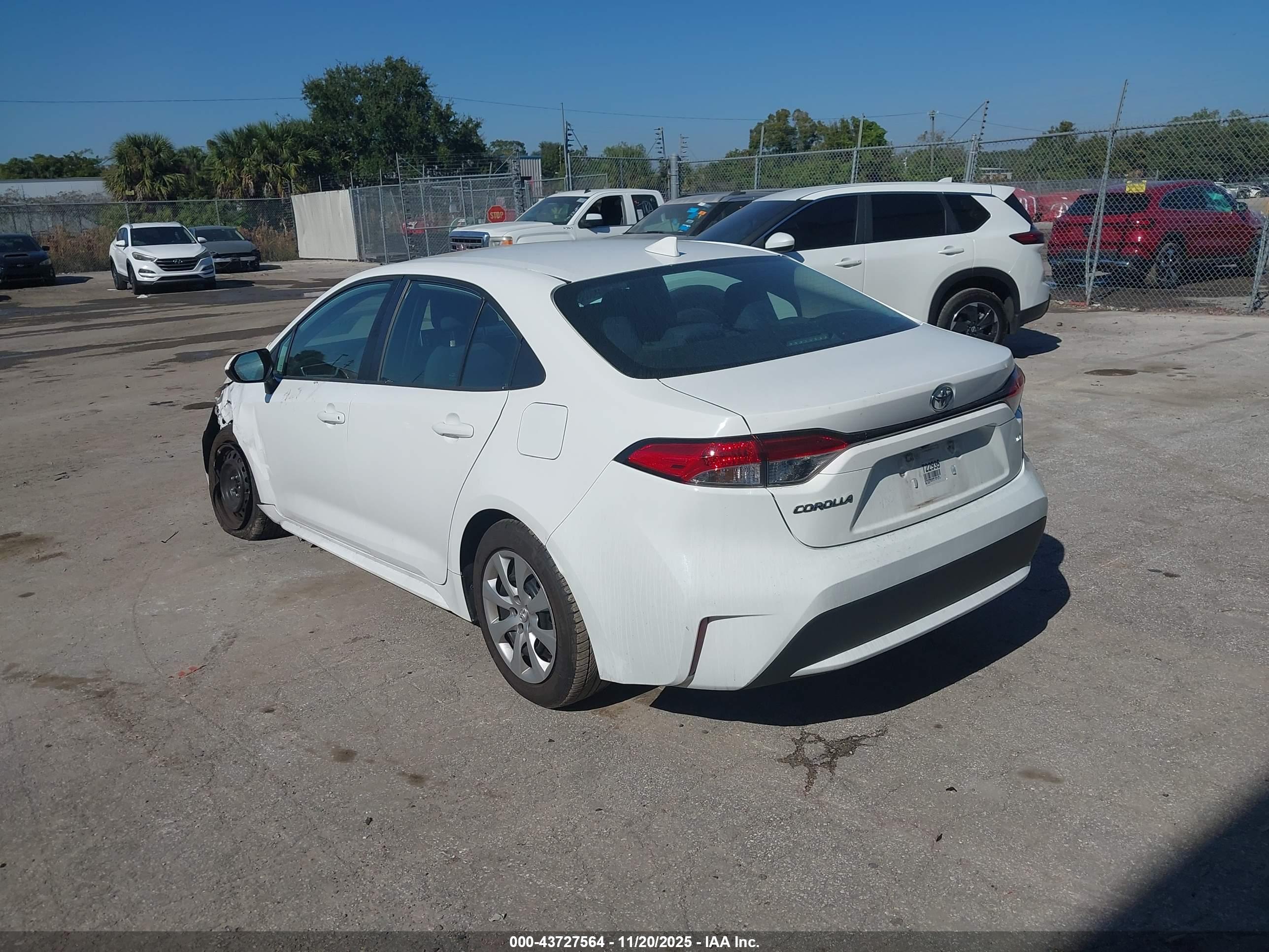 TOYOTA COROLLA image 3