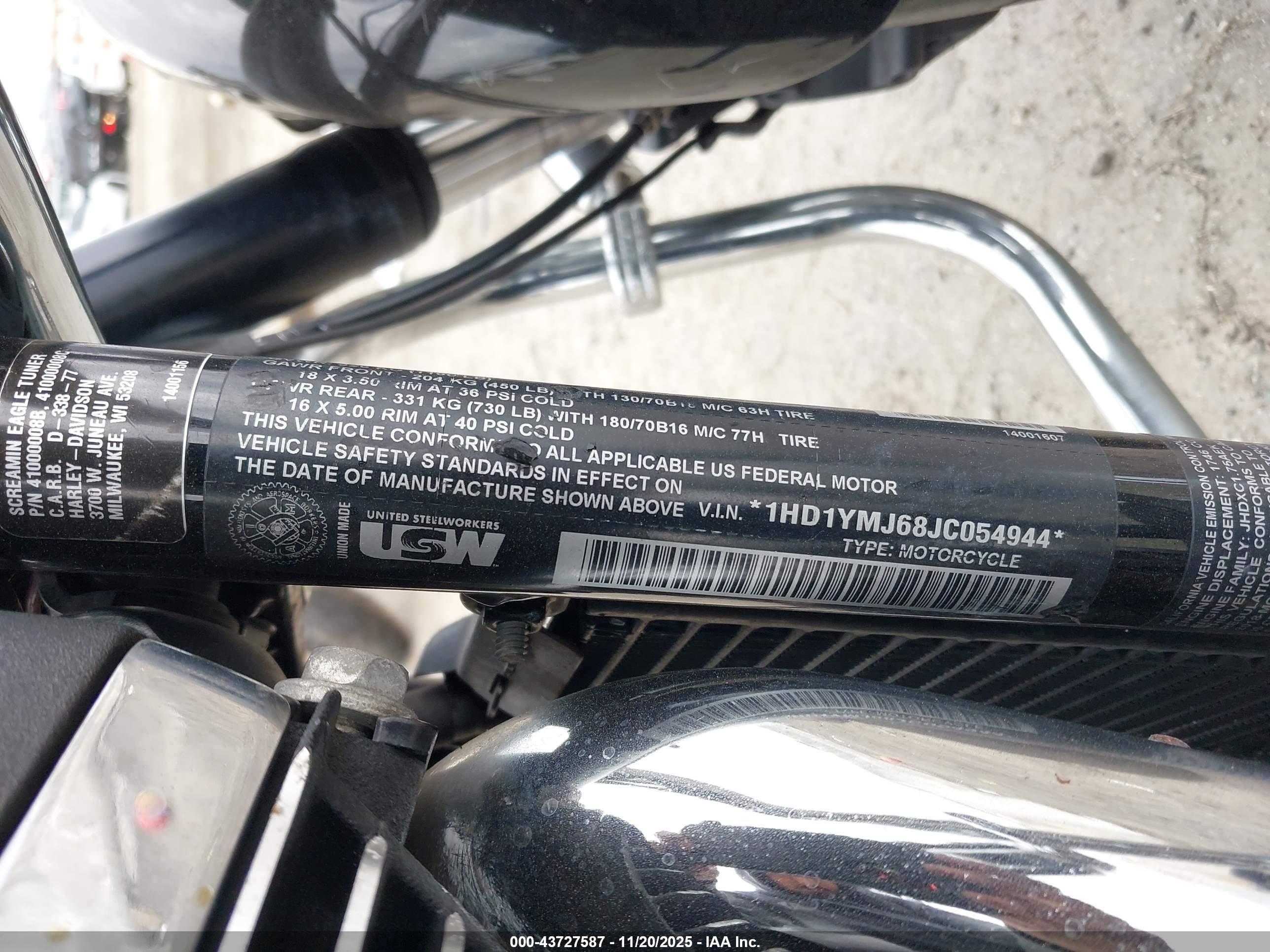 HARLEY-DAVIDSON FLSB image 10