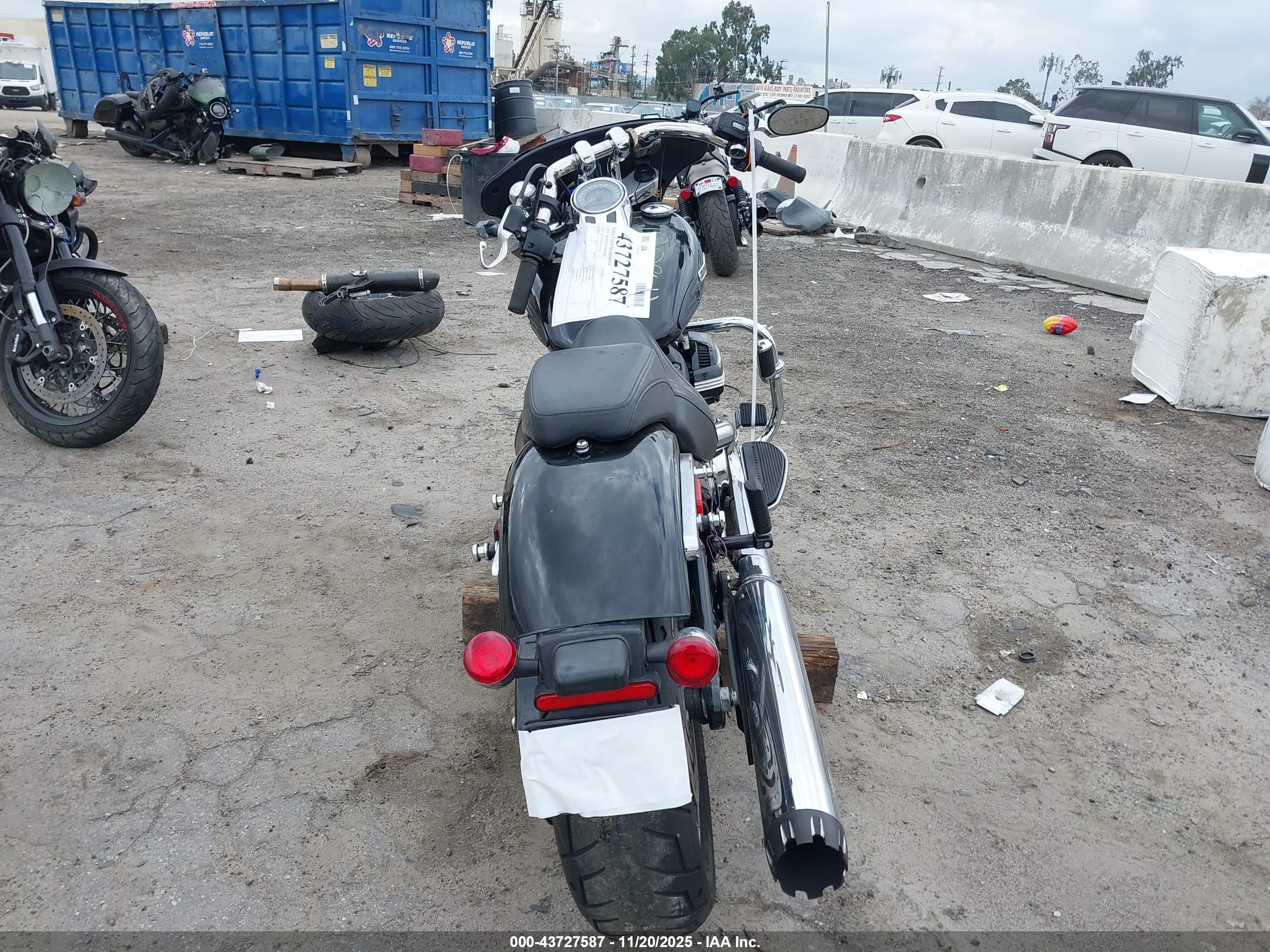 HARLEY-DAVIDSON FLSB image 6