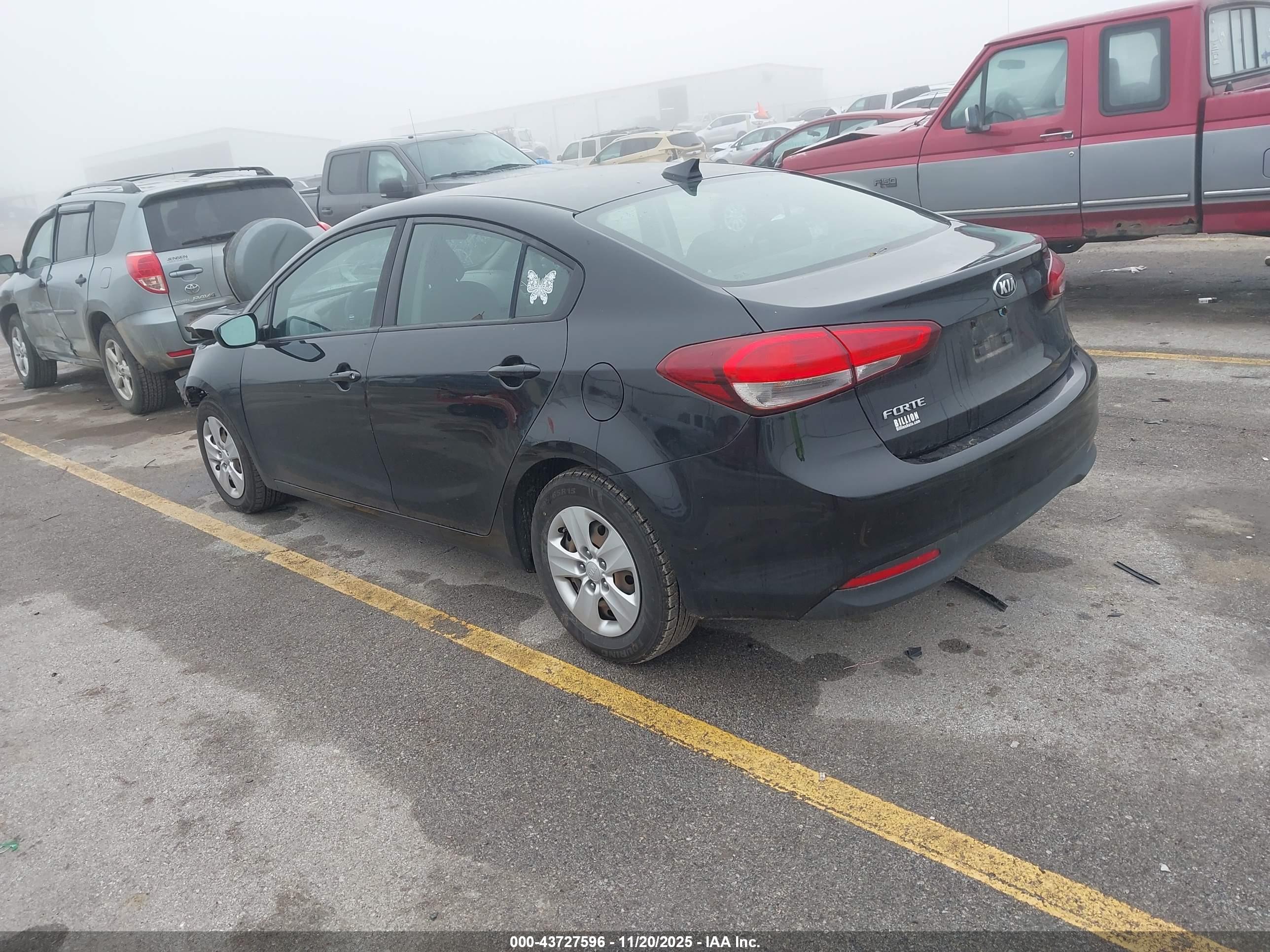 KIA FORTE image 3