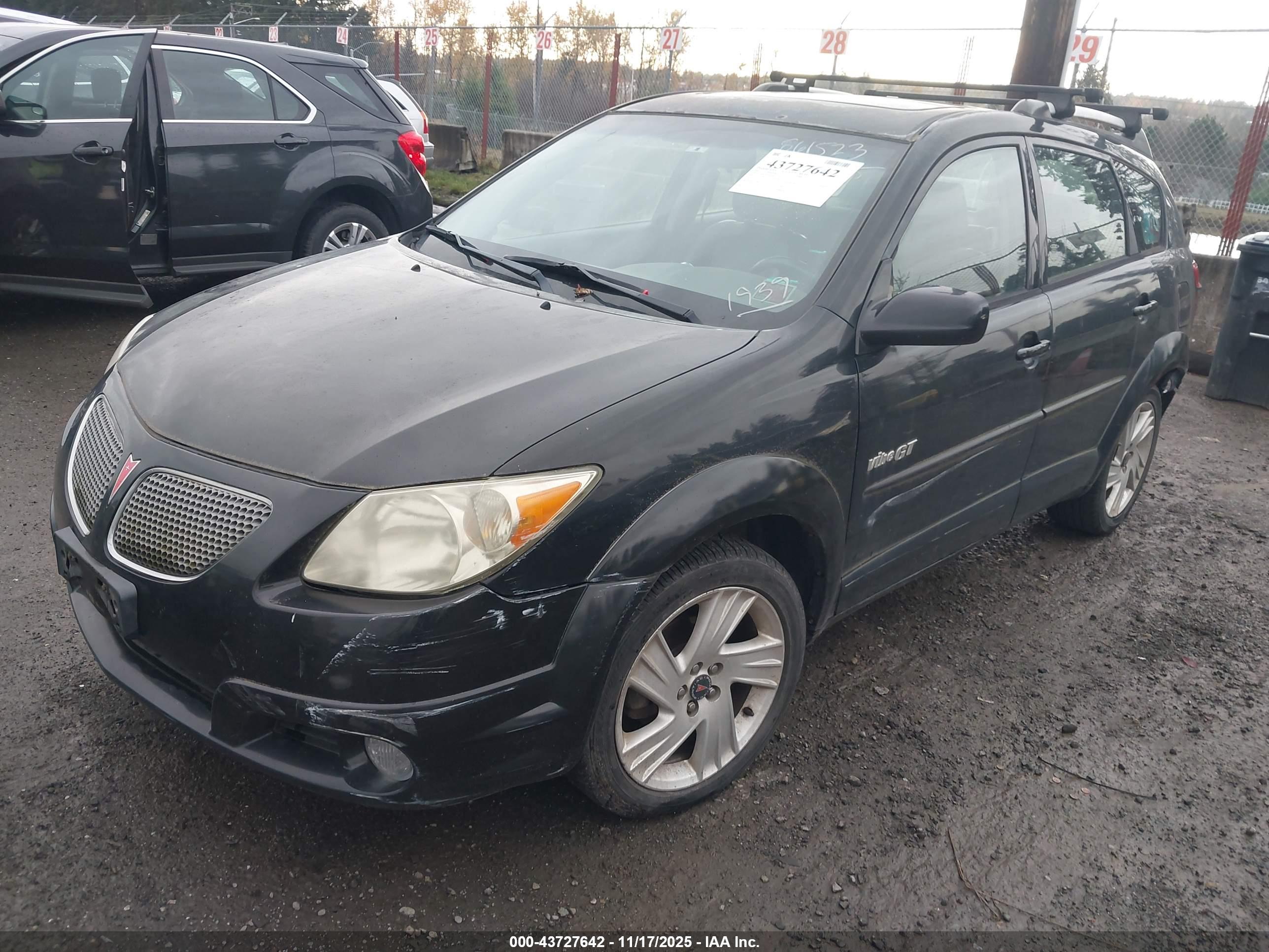 PONTIAC VIBE image 2