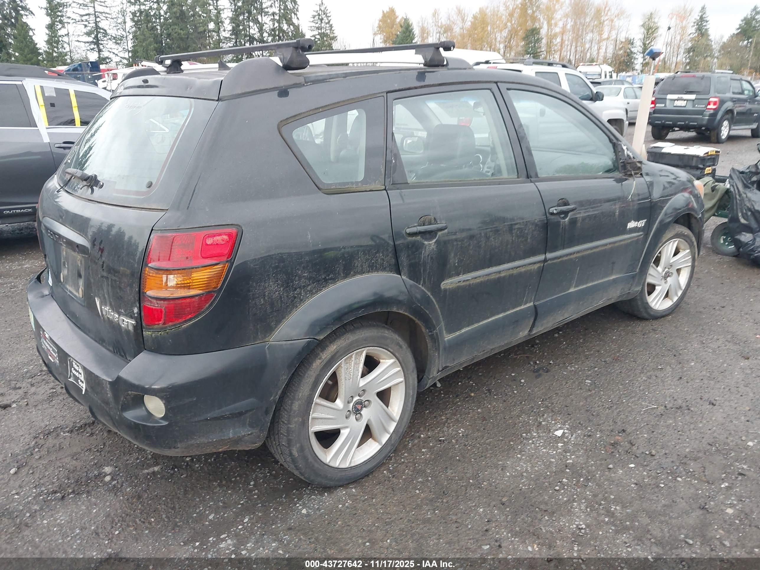 PONTIAC VIBE image 4