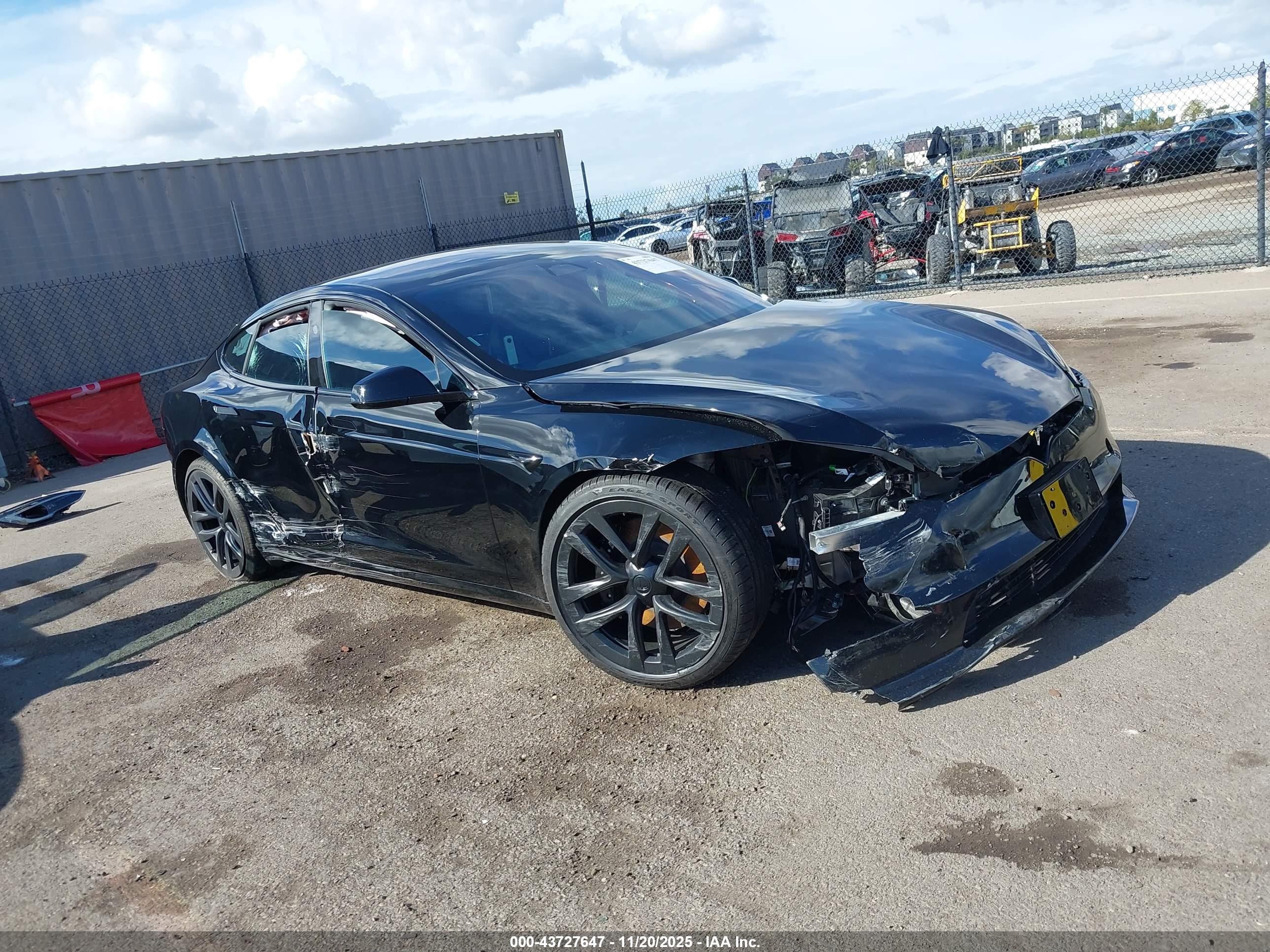 TESLA MODEL image 6