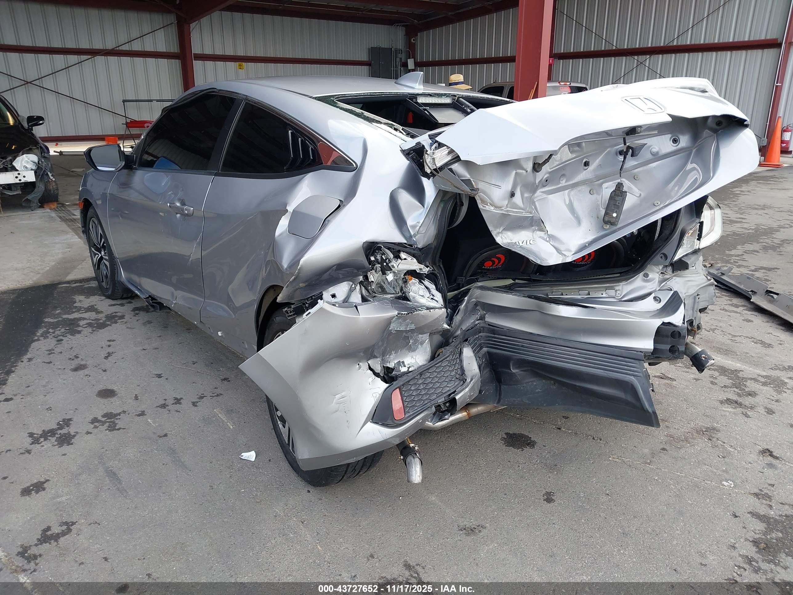HONDA CIVIC image 3