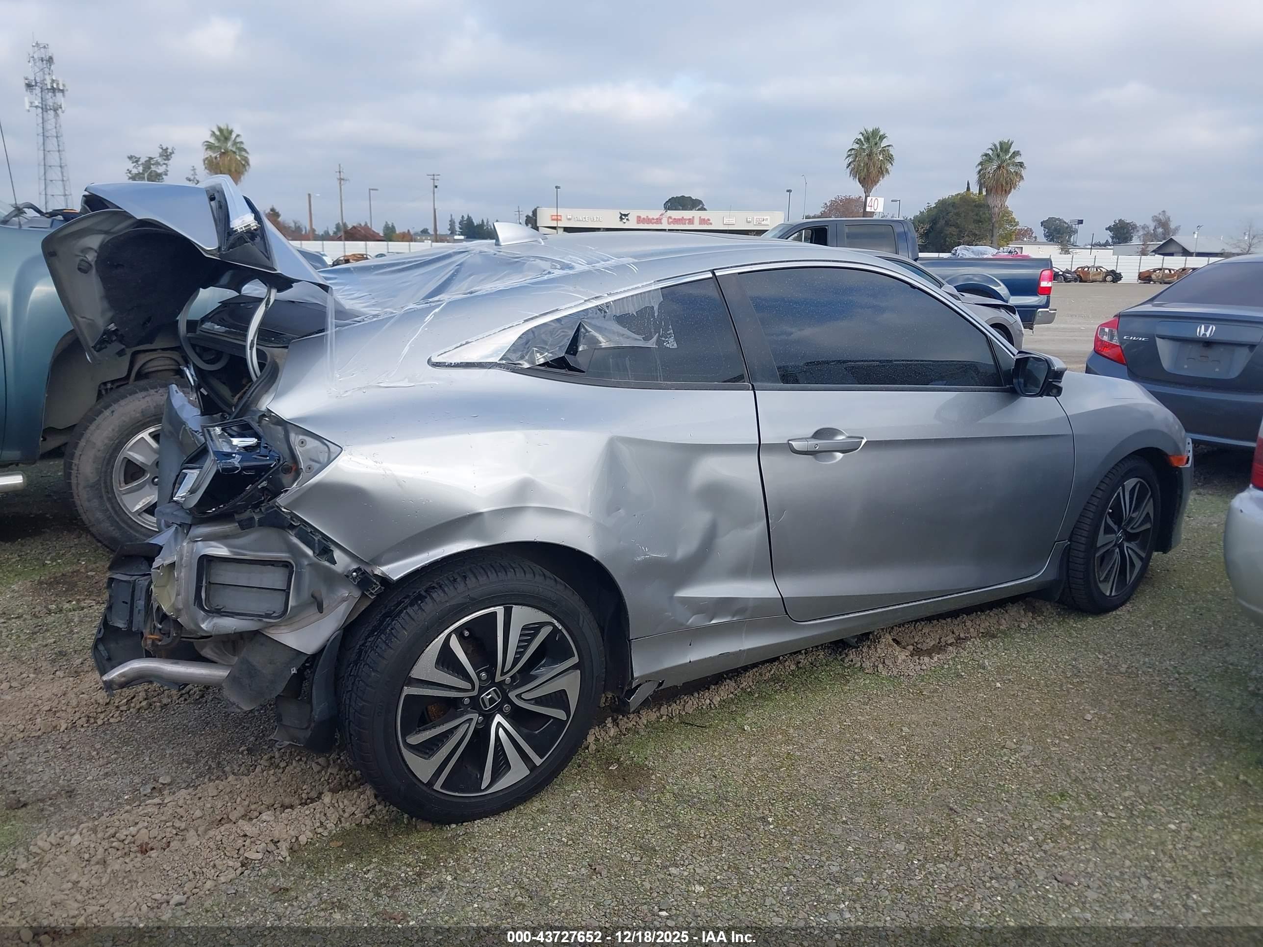 HONDA CIVIC image 4