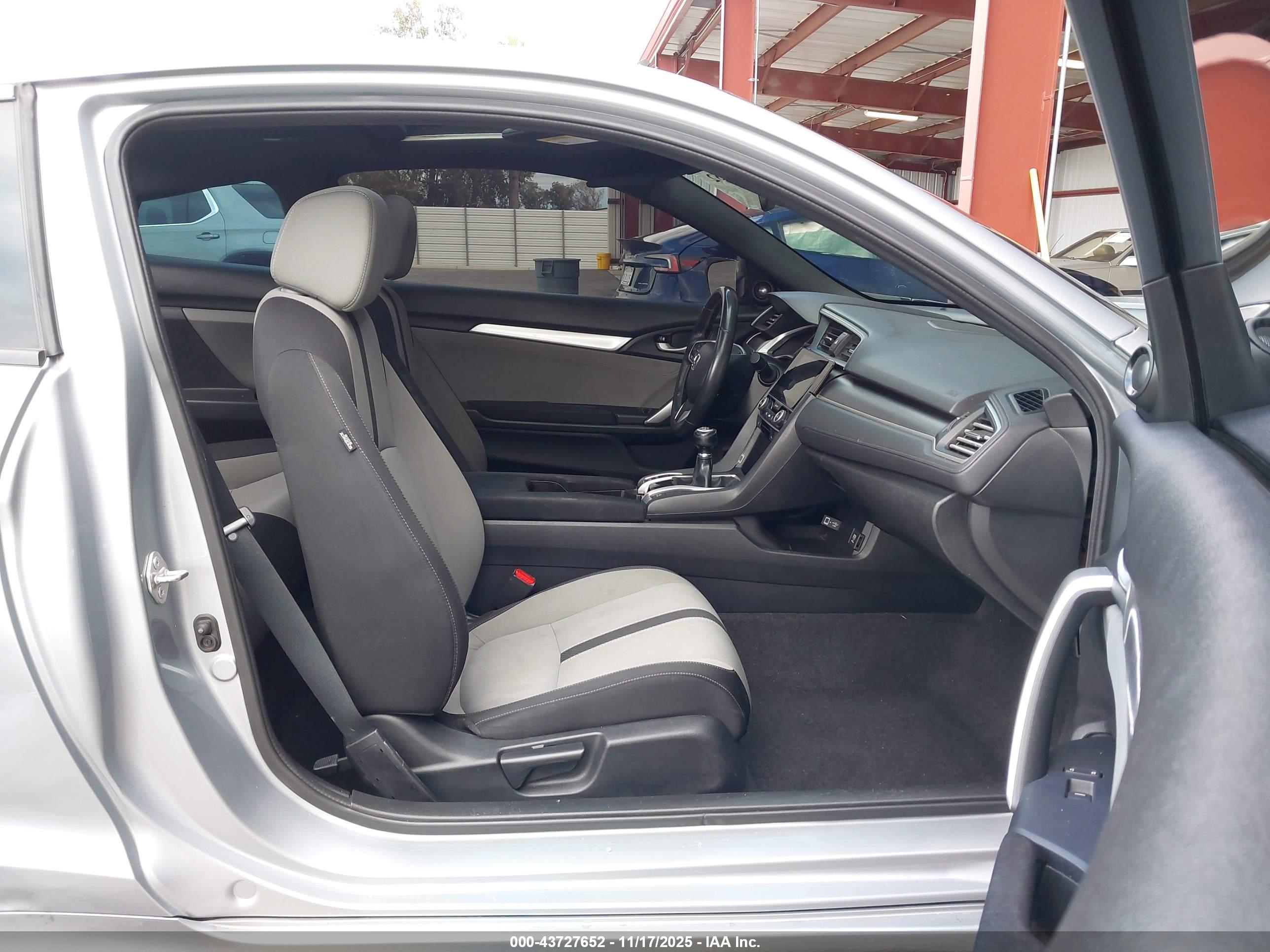 HONDA CIVIC image 5
