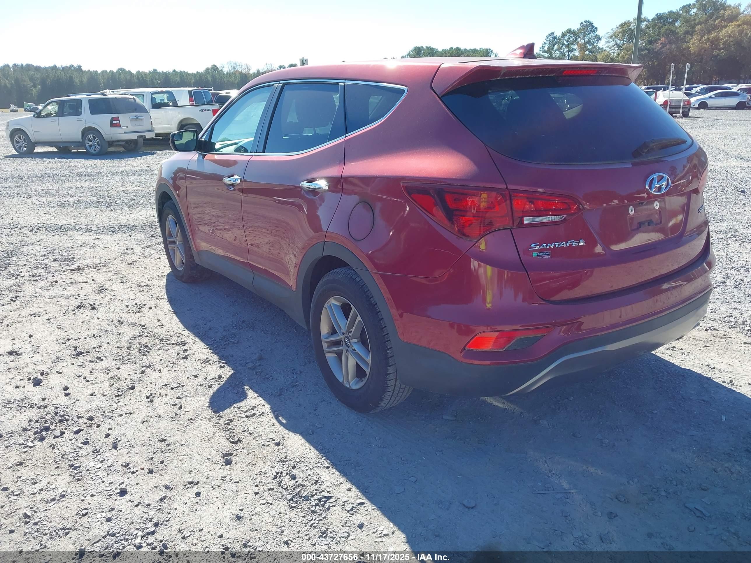 HYUNDAI SANTA image 3
