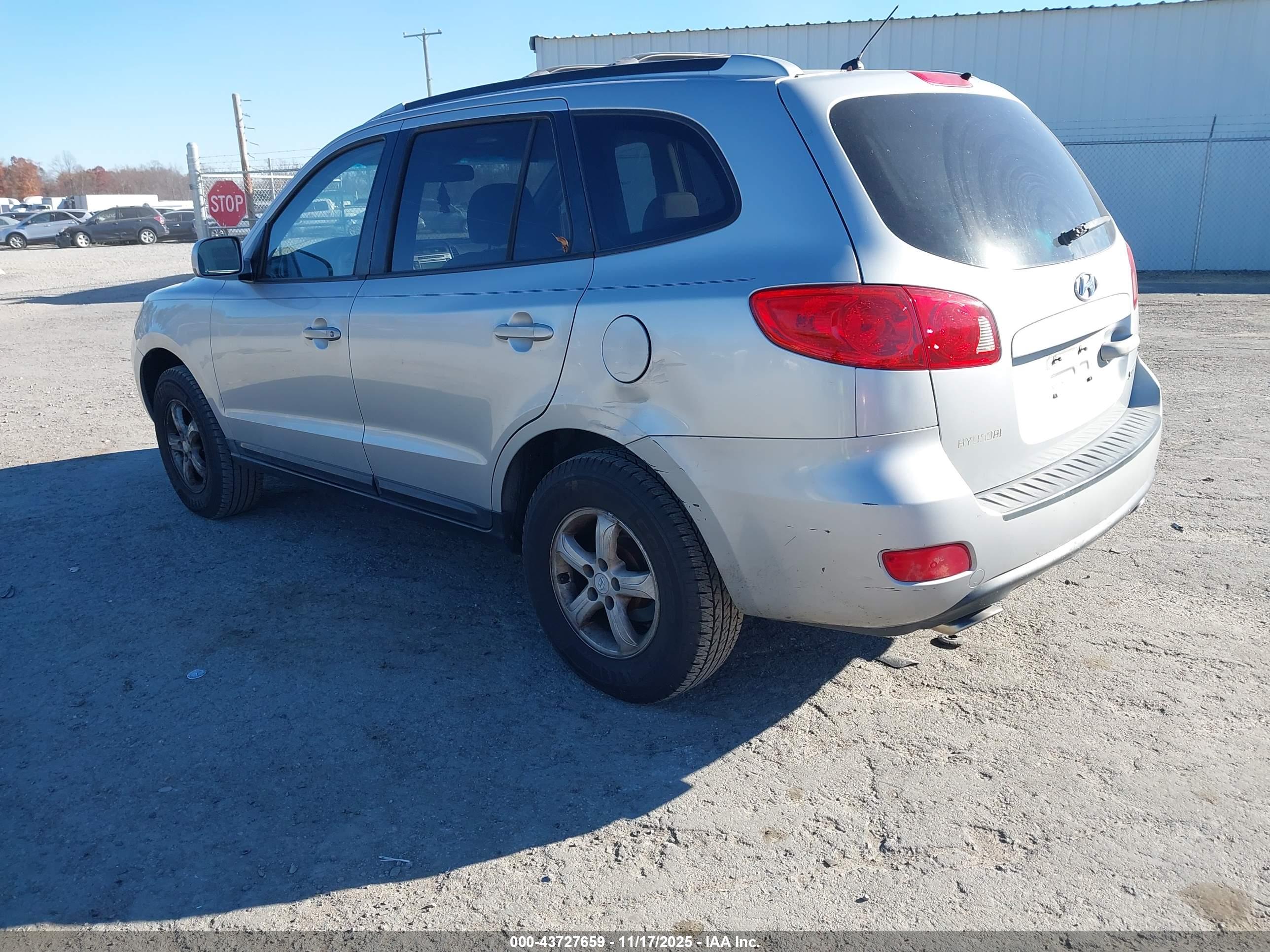HYUNDAI SANTA image 3