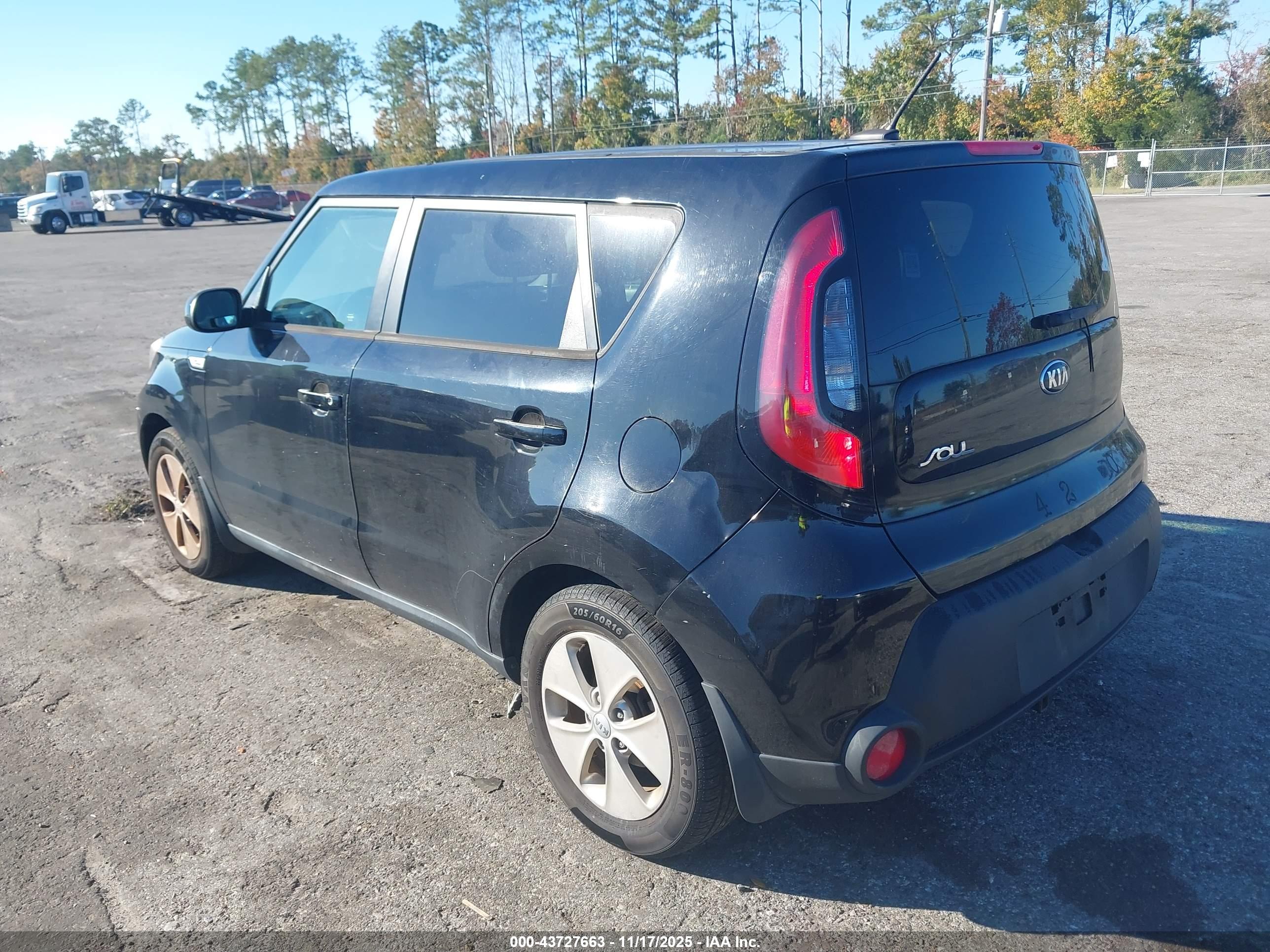 KIA SOUL image 3