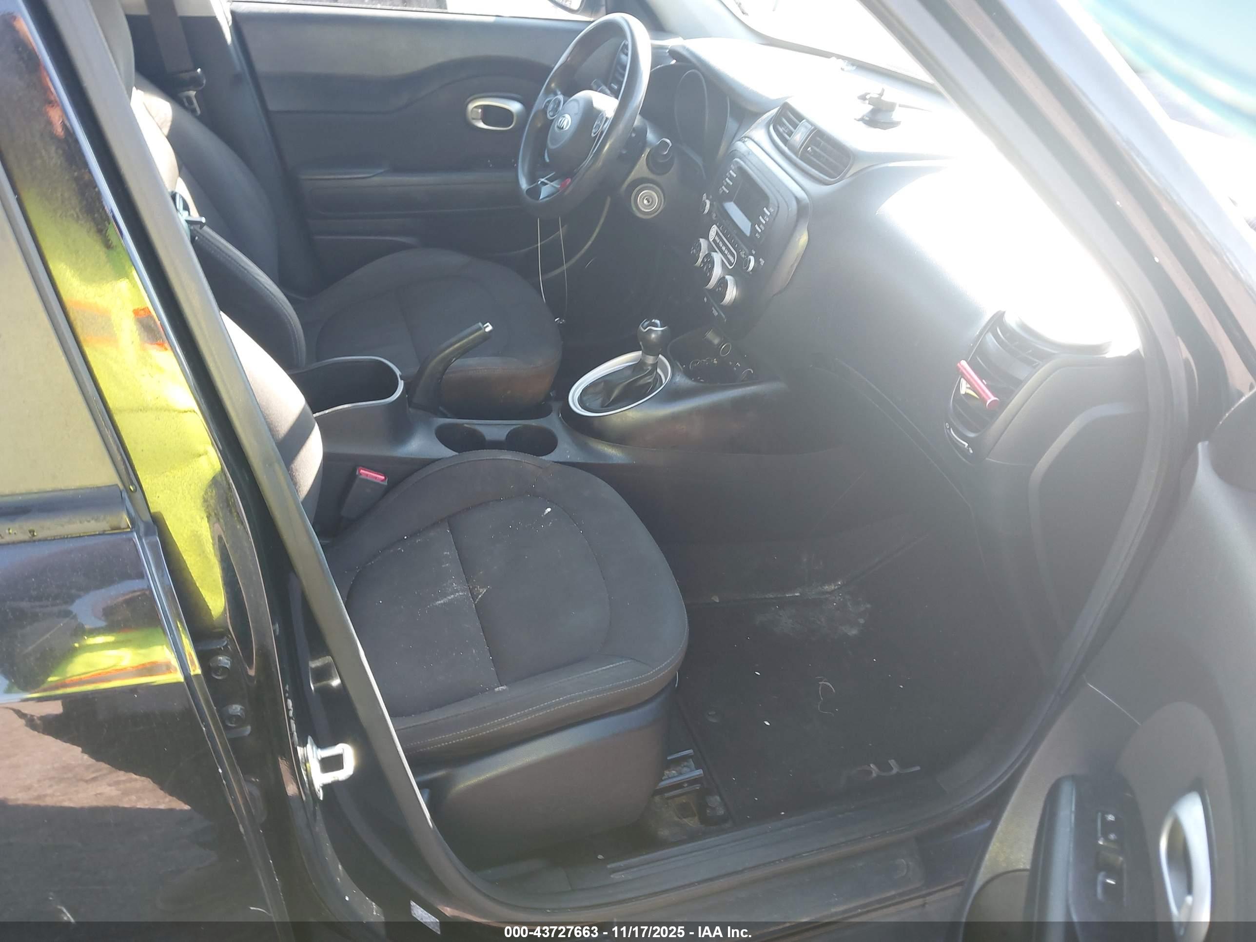 KIA SOUL image 5
