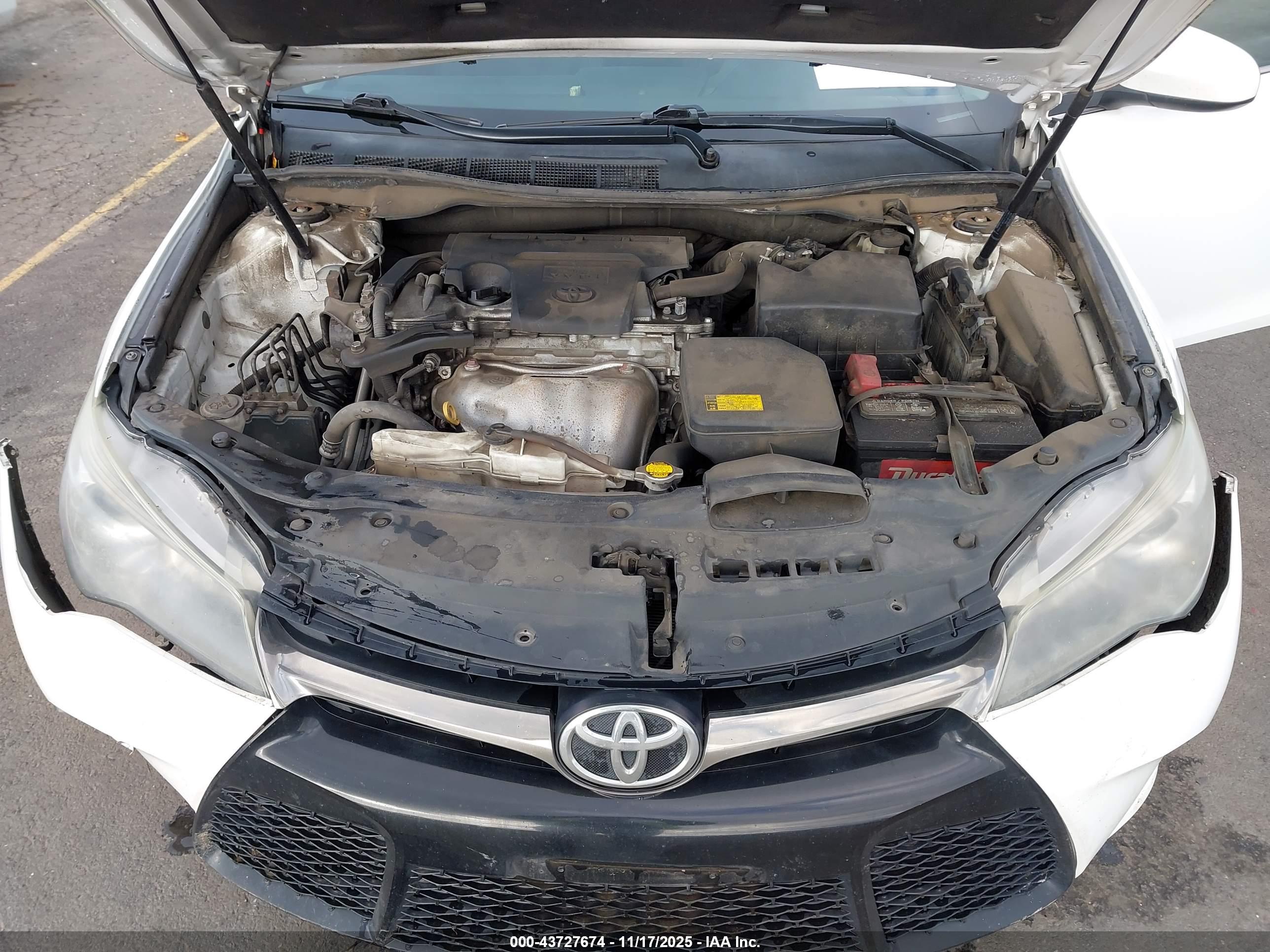 TOYOTA CAMRY image 10