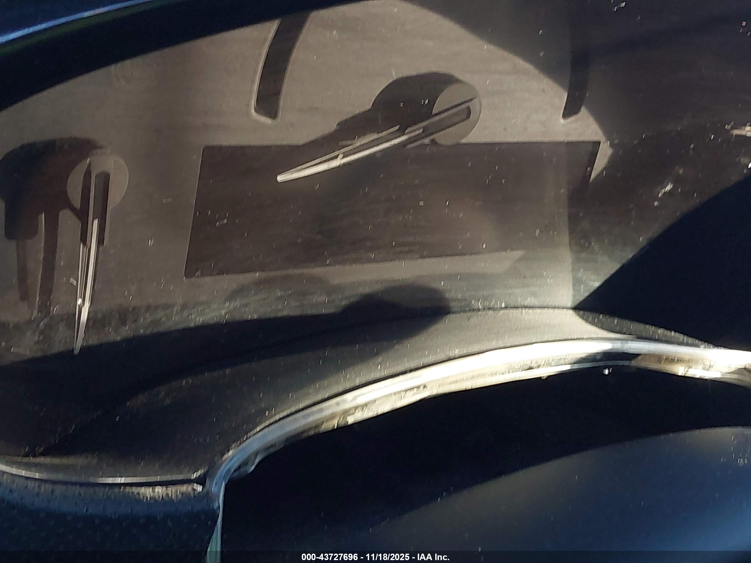 CADILLAC XTS image 7