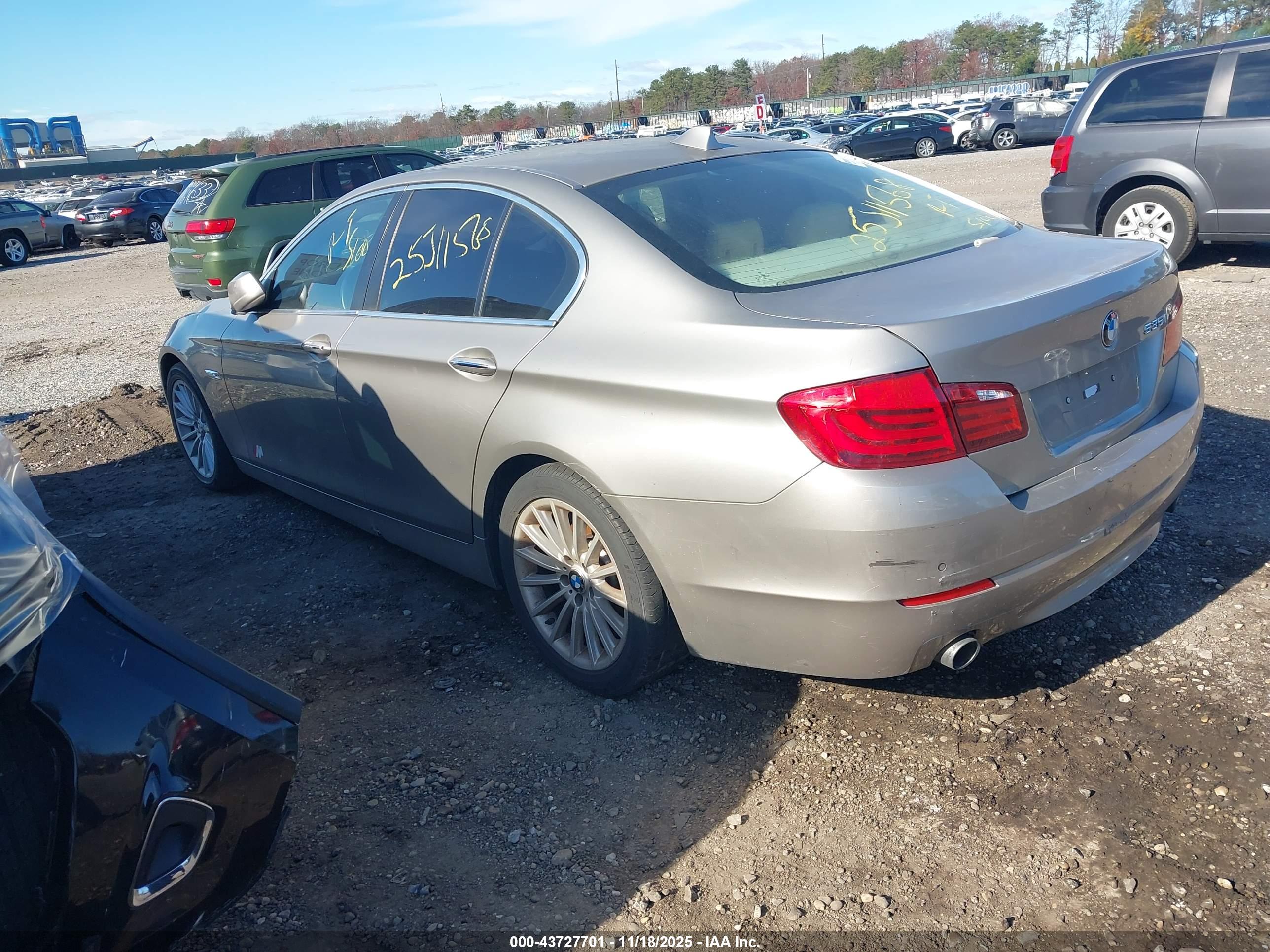 BMW 535I image 3
