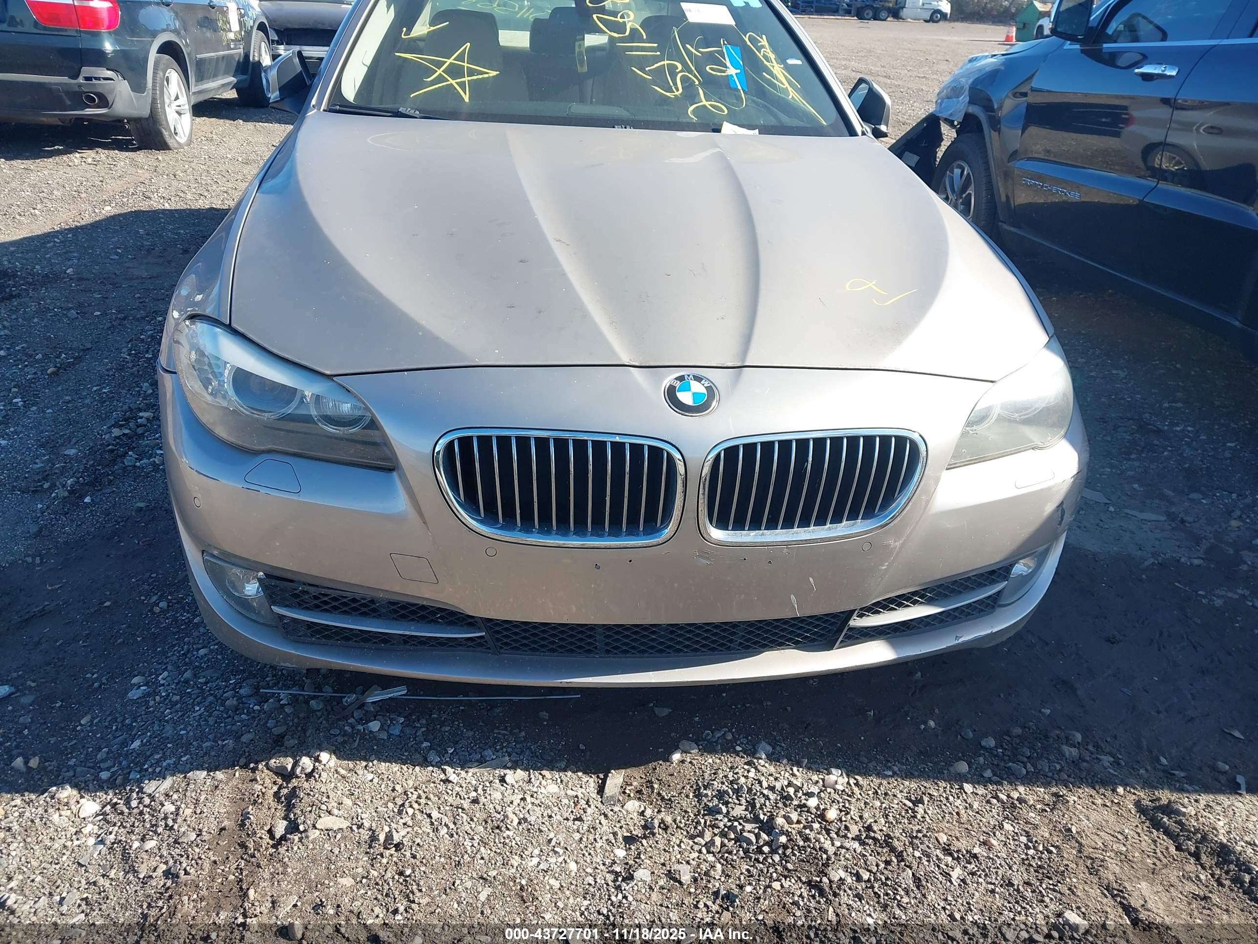 BMW 535I image 6