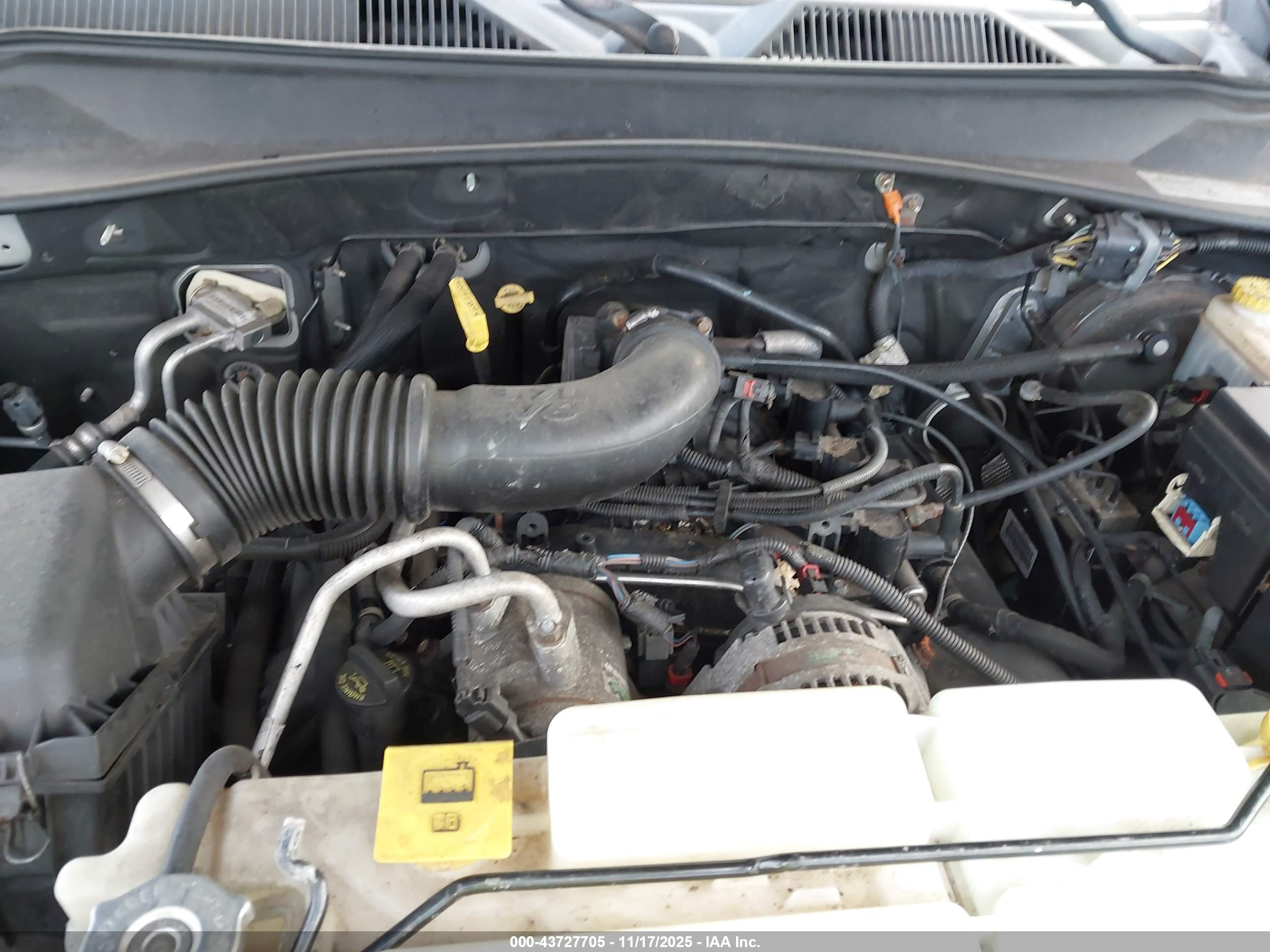 JEEP LIBERTY image 10