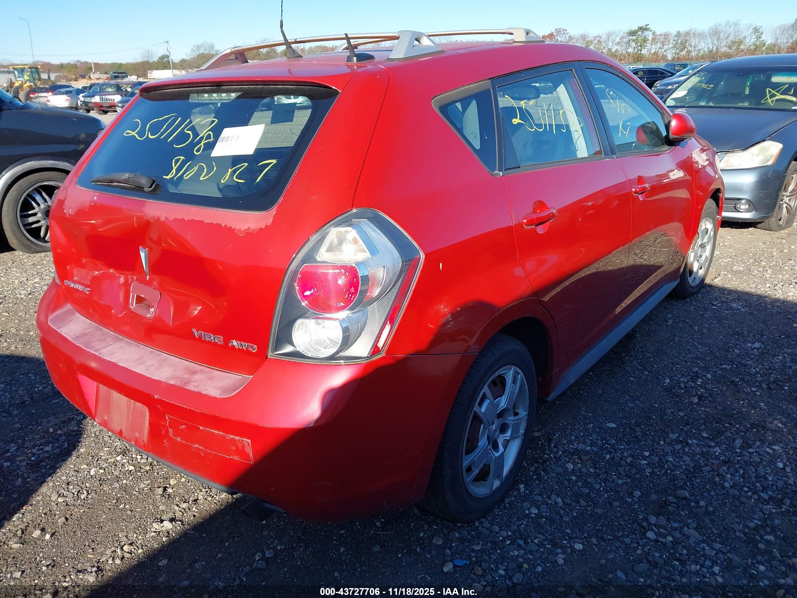 PONTIAC VIBE image 4
