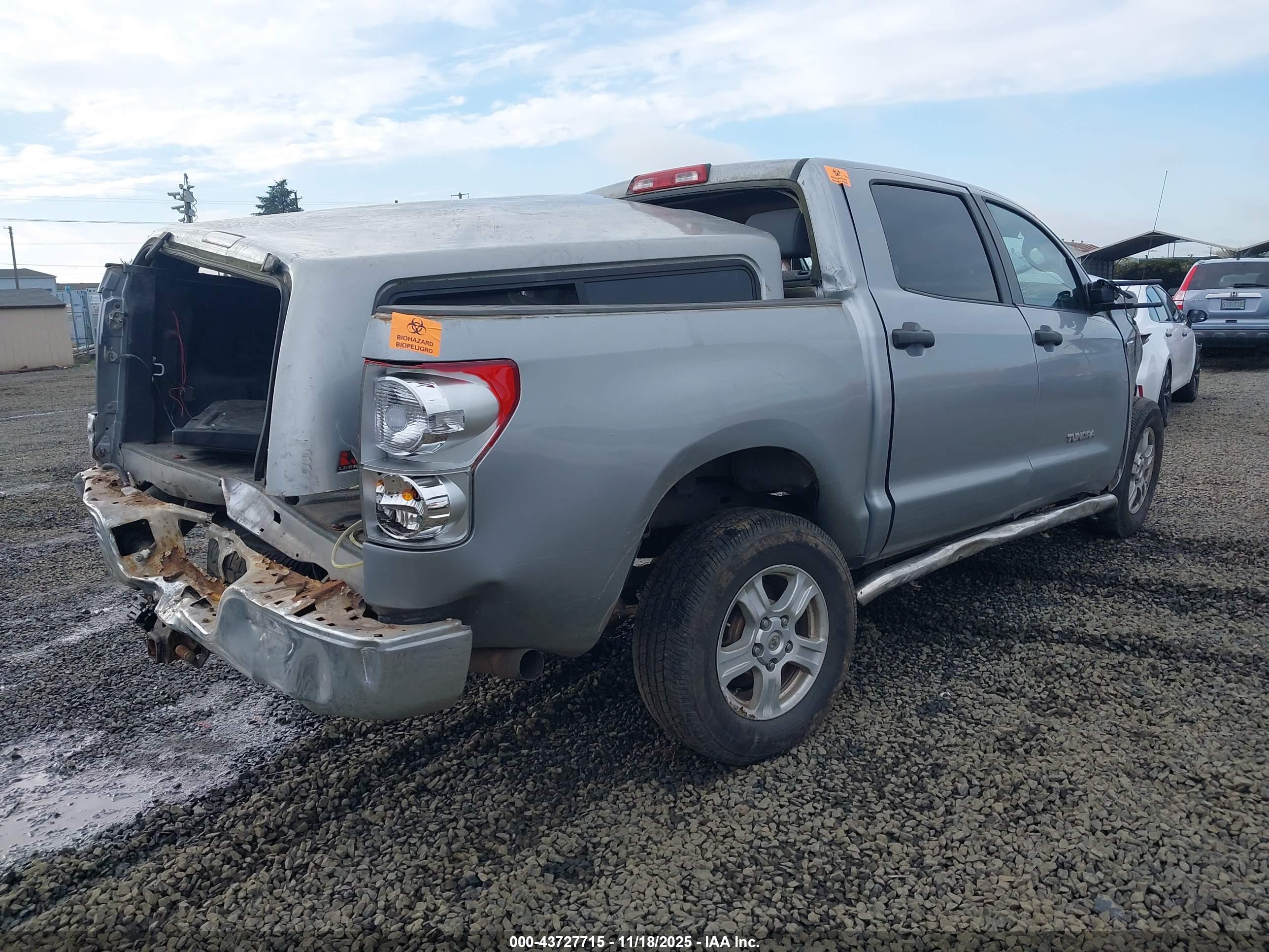TOYOTA TUNDRA image 4