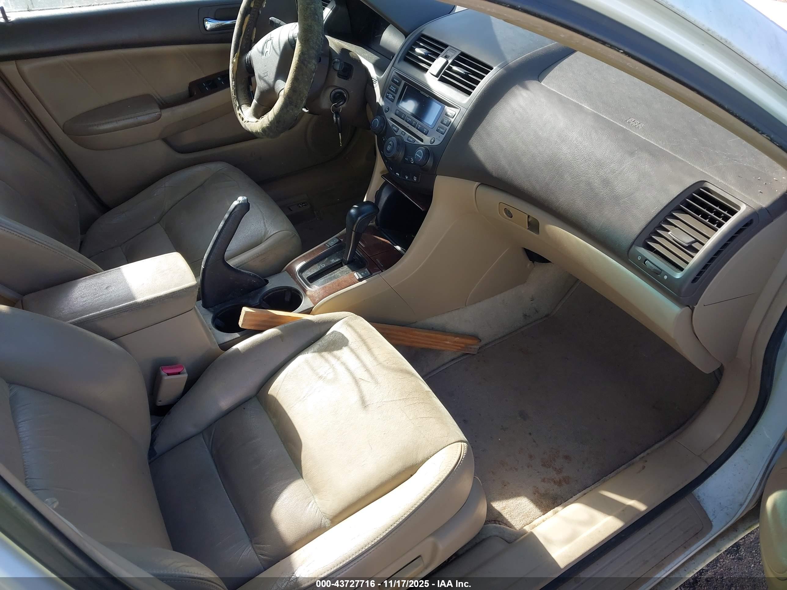 HONDA ACCORD image 5