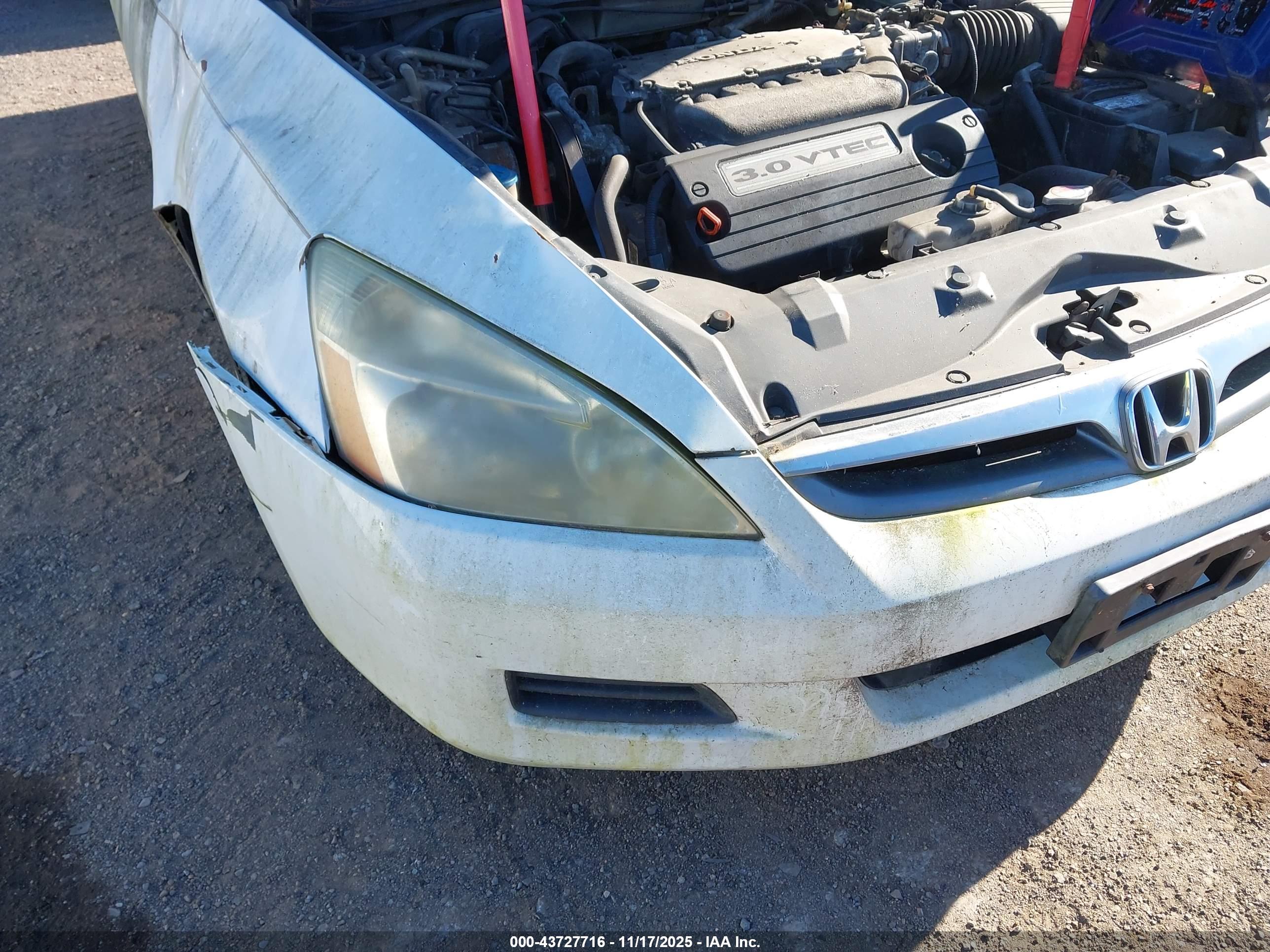 HONDA ACCORD image 6