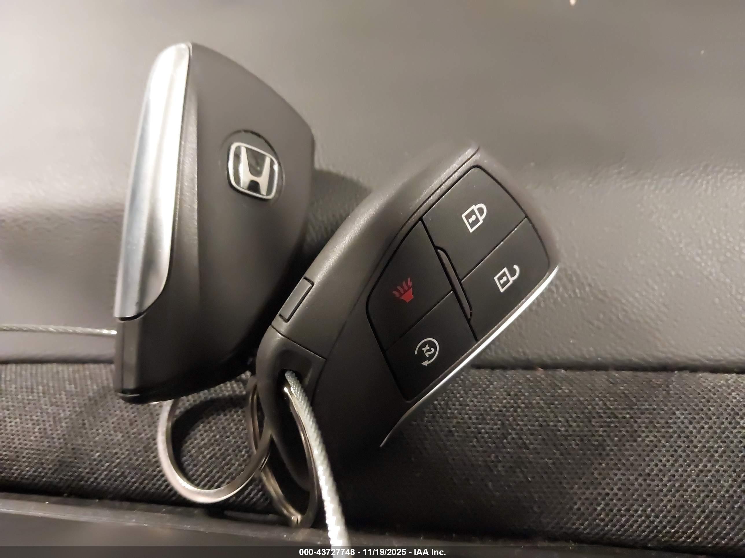 HONDA PROLOGUE image 11